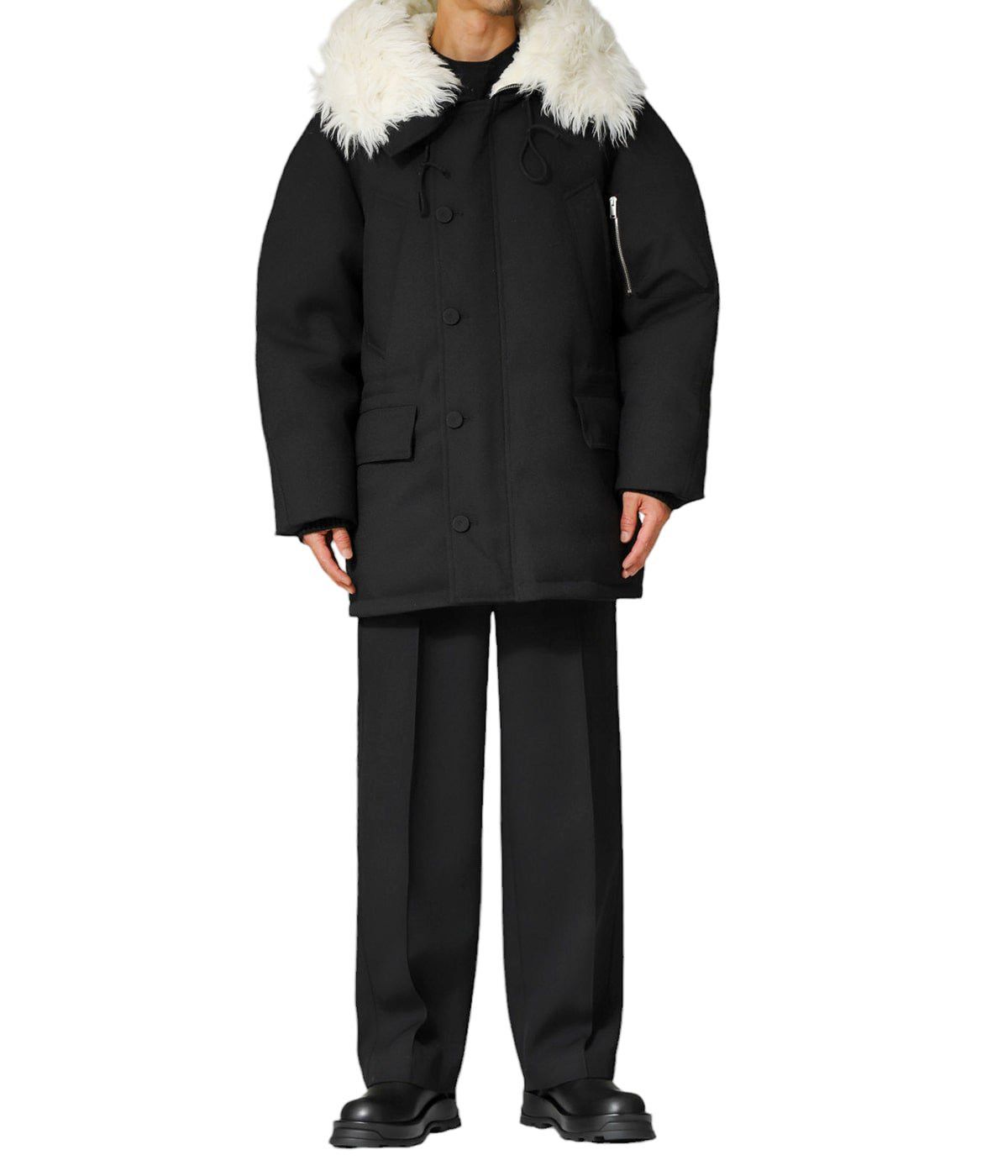 Jil Sander o1mt1gz0426 Down Jacket in Black Size US S / EU 44-46 / 1 - 7 Thumbnail