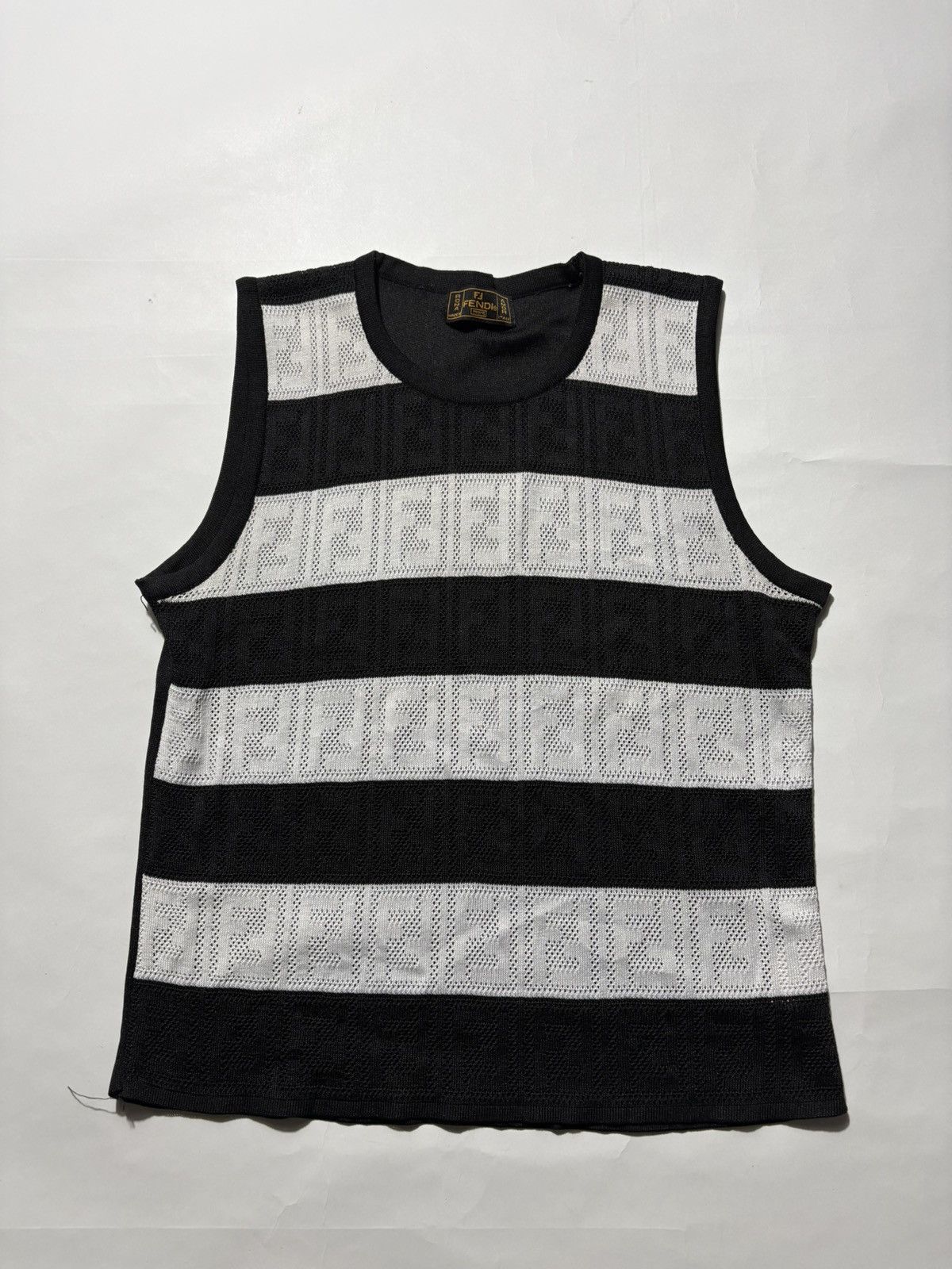 Fendi FENDI ZUCCA PATTERN SLEEVELESS TOPS Size S / US 4 / IT 40 - 1 Thumbnail