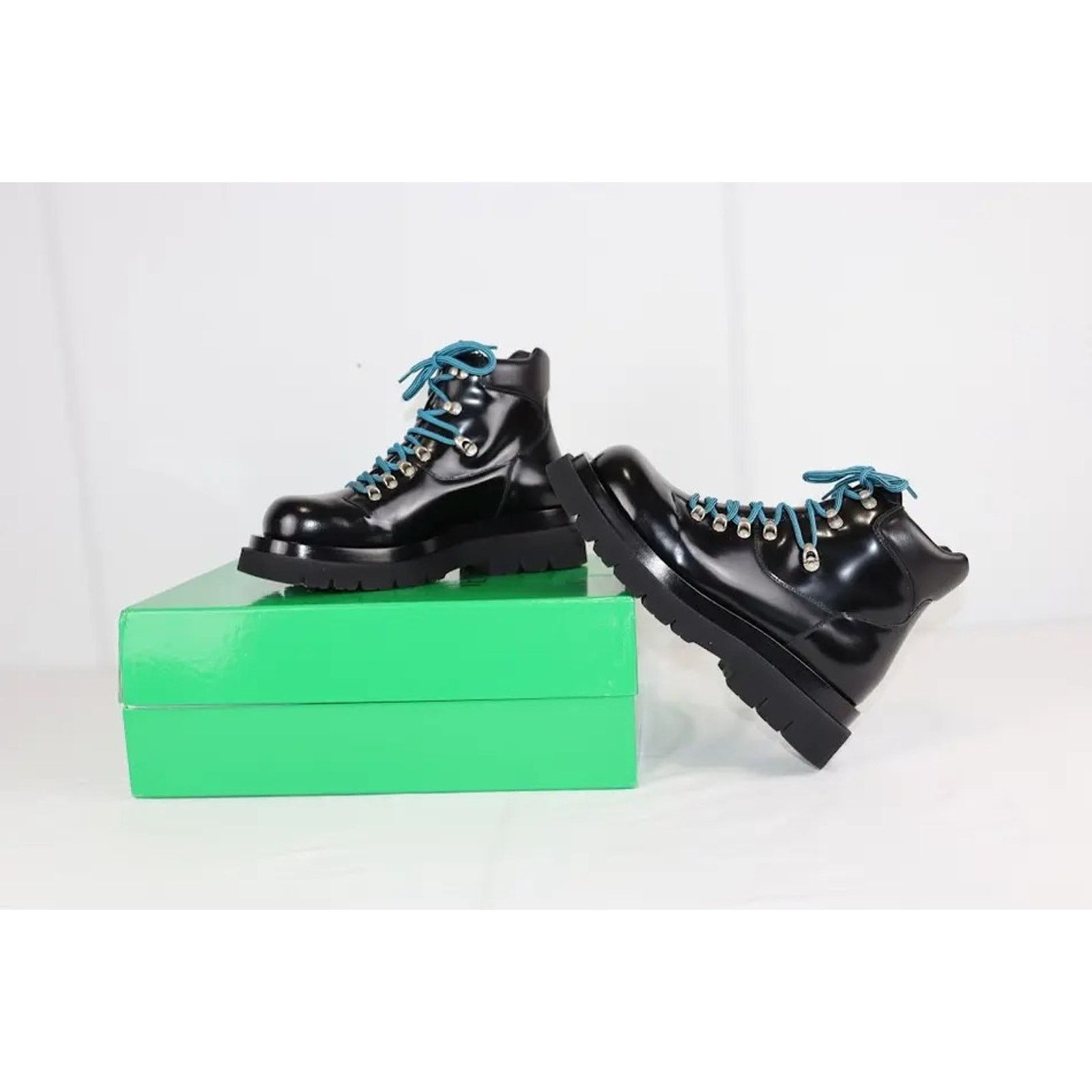 Bottega Veneta o1rshd1 Hiking Lug Gloss Vinyl Boots in Black Size US 12 / EU 45 - 7 Thumbnail