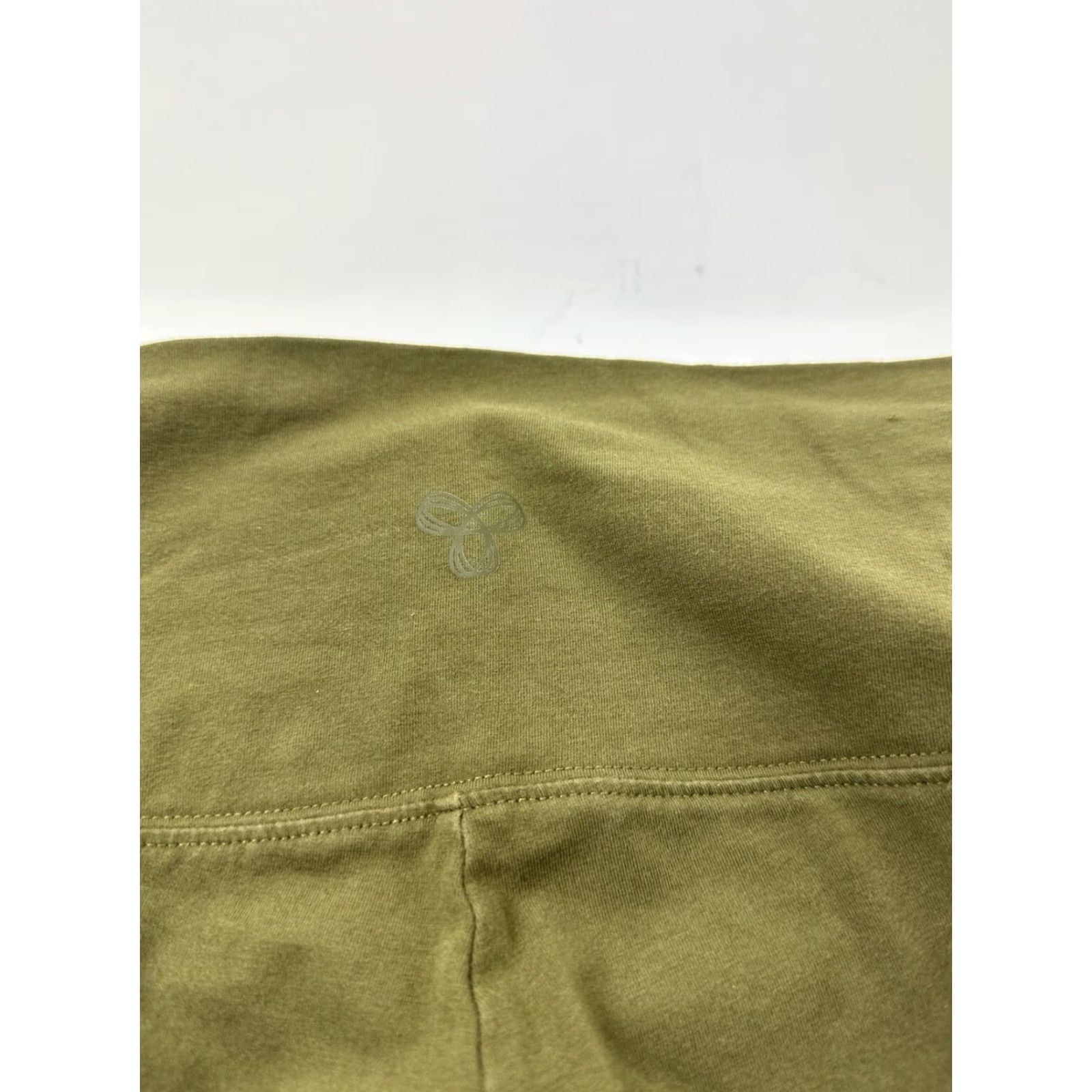 TNA TNA Shorts Women’s S Green Bike Spandex Size 28" / US 6 / IT 42 - 5 Thumbnail