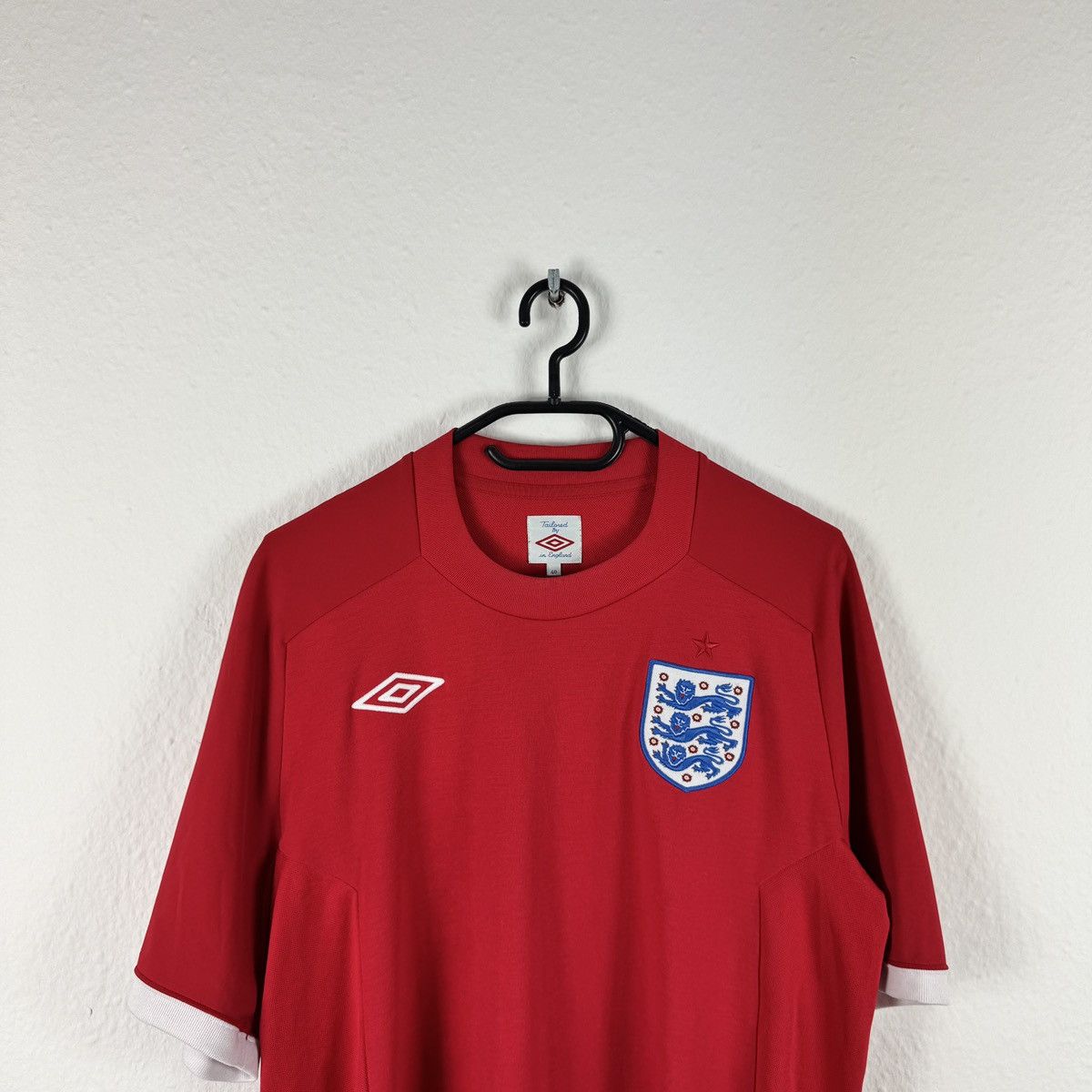Umbro Umbro England Team Football Soccer Red Jersey t shirt size40 Size US M / EU 48-50 / 2 - 2 Thumbnail