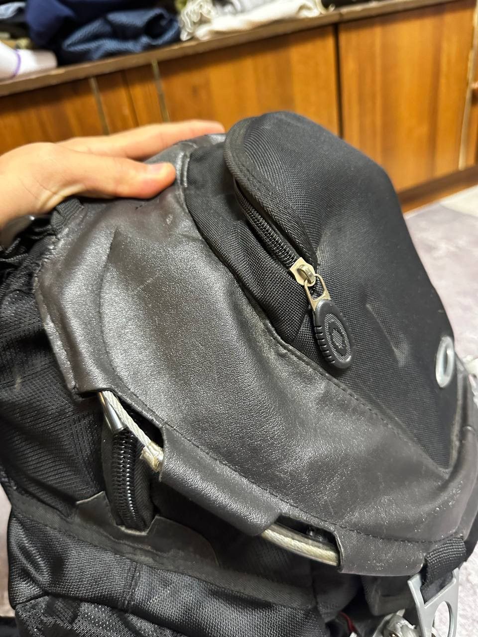 Oakley × Vintage Vintage Oakley Y2K Sling Bag Bag Pack Size ONE SIZE - 4 Thumbnail