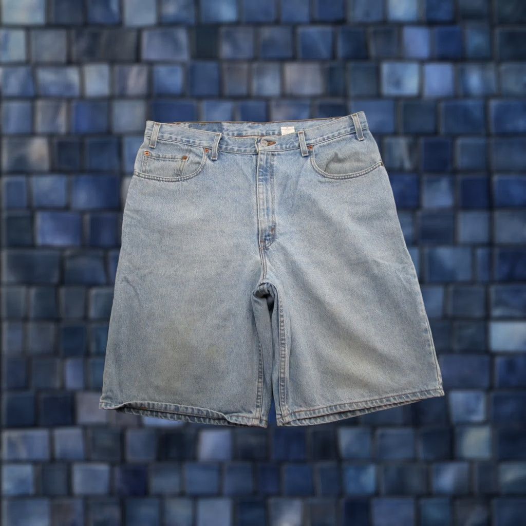 Levi's Vtg Levi’s 560 Denim Shorts Men’s 38 Loose Fit USA 90s Skater Bermuda Shorts Levi's Mens Regular Blue 5-Pocket Size US 38 / EU 54 - 1 Thumbnail