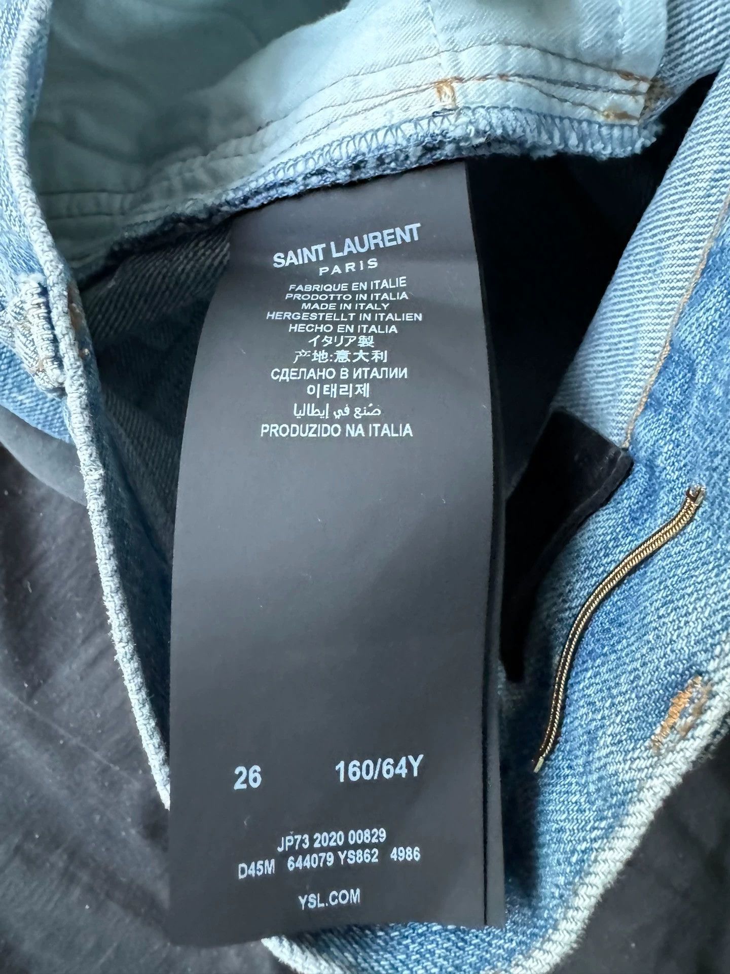 Saint Laurent Paris Saint Laurent women's Washed Premium 26 Jeans Shorts Size 26" / US 2 / IT 38 - 4 Thumbnail