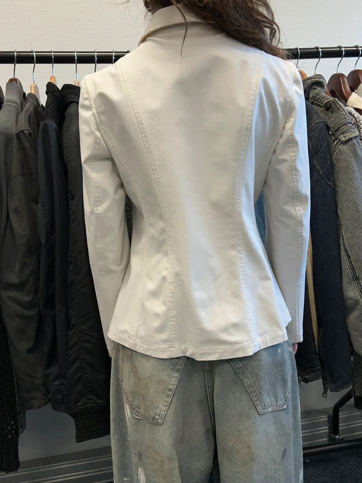 Prada Prada Milano FW1997 White Class Dress Shirt Jacket Size M / US 6-8 / IT 42-44 - 4 Thumbnail