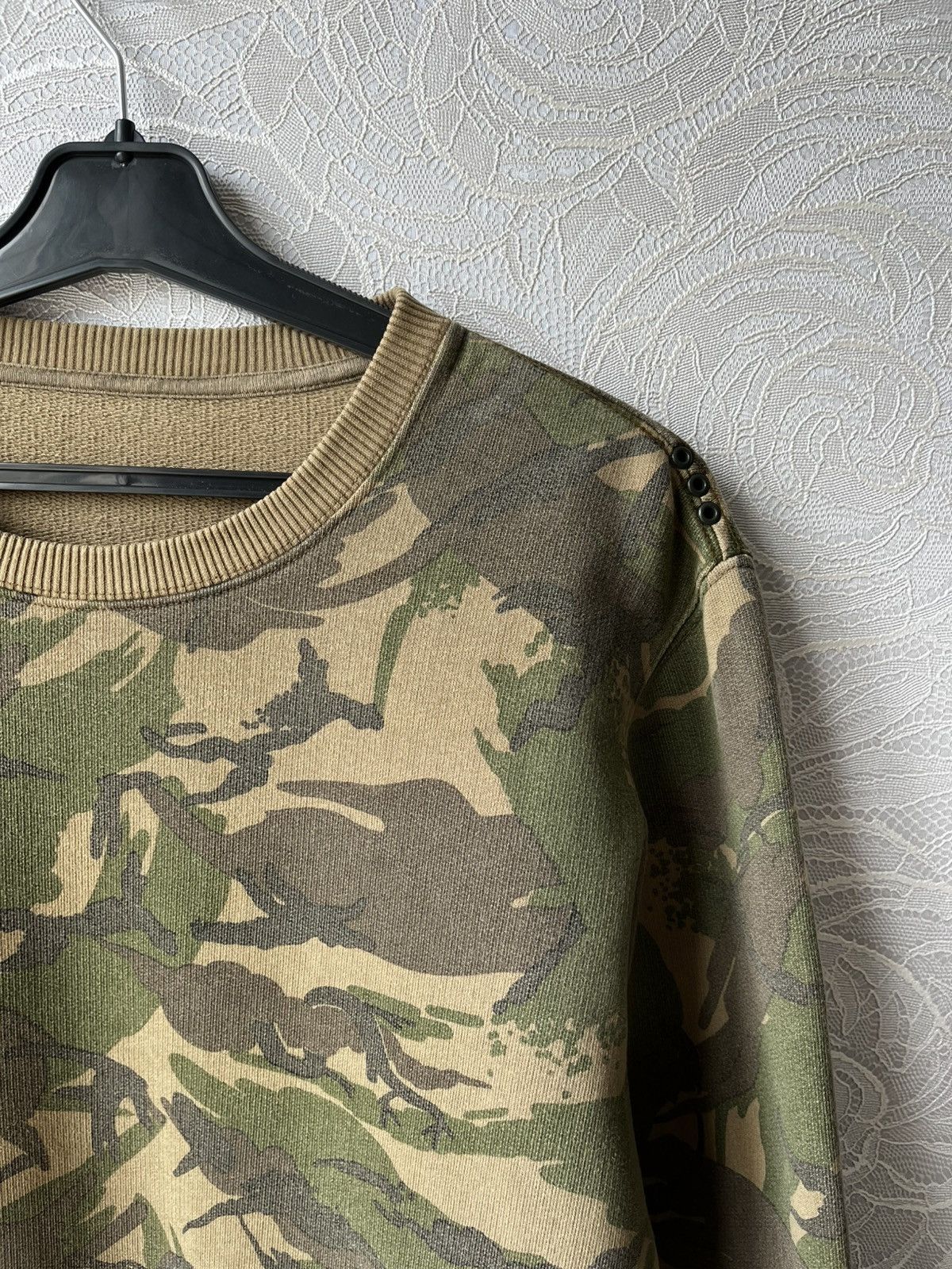 Japanese Brand × Maharishi × Vintage Vintage Maharishi Forest Camo Sweatshirt Crewneck Men’s S Size US S / EU 44-46 / 1 - 3 Thumbnail