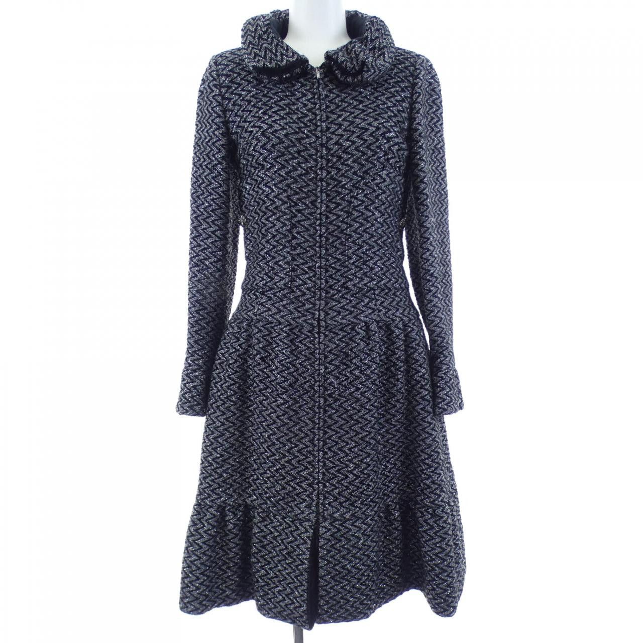 Chanel Chanel Chanel Coat Textile Outerwear P52734V39280 DUTY FREE for USA Size ONE SIZE - 1 Thumbnail