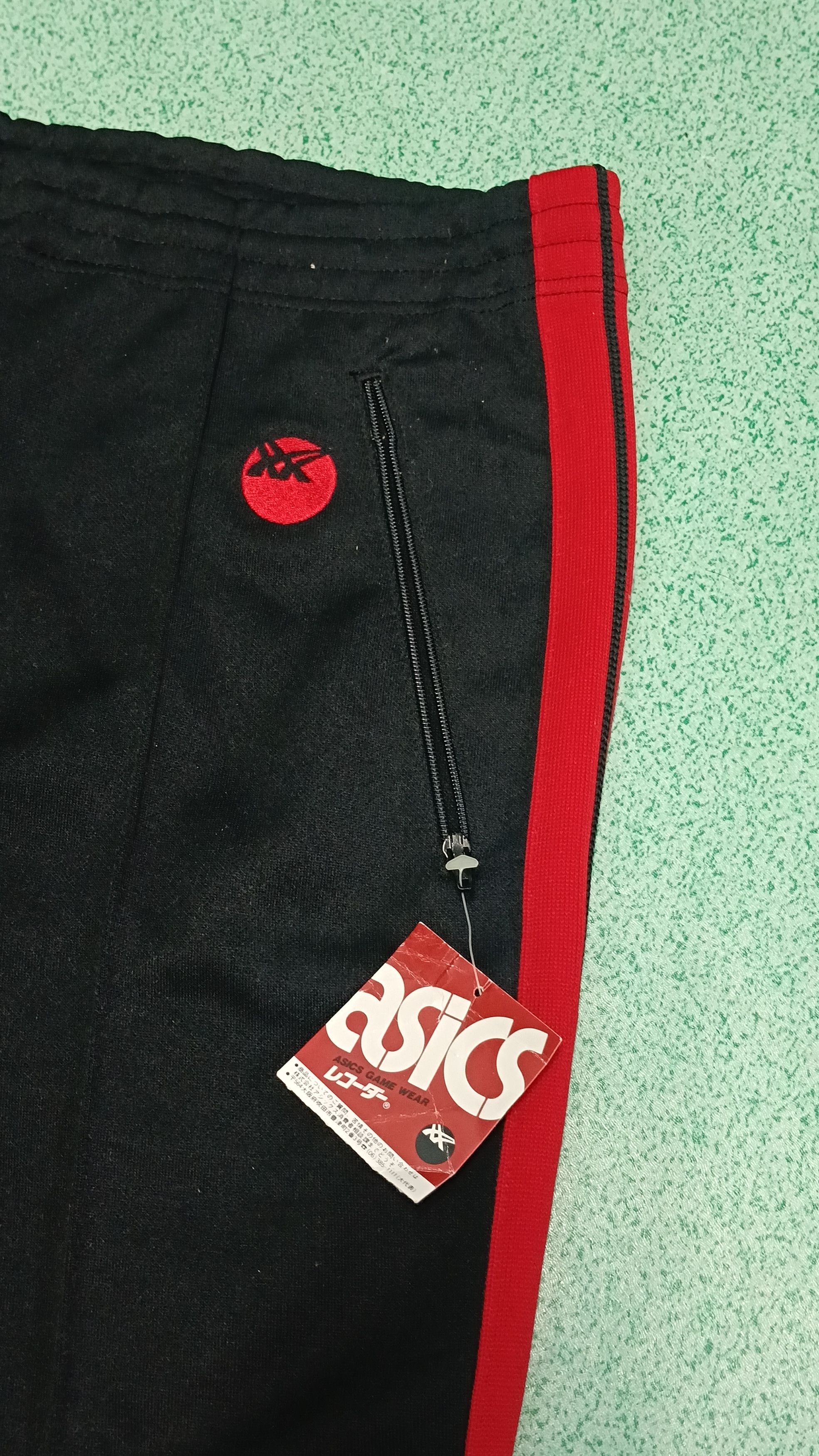 Asics × Japanese Brand Vintage Deadstock NWT Asics Track Bottom Made In Japan Size US 30 / EU 46 - 5 Thumbnail