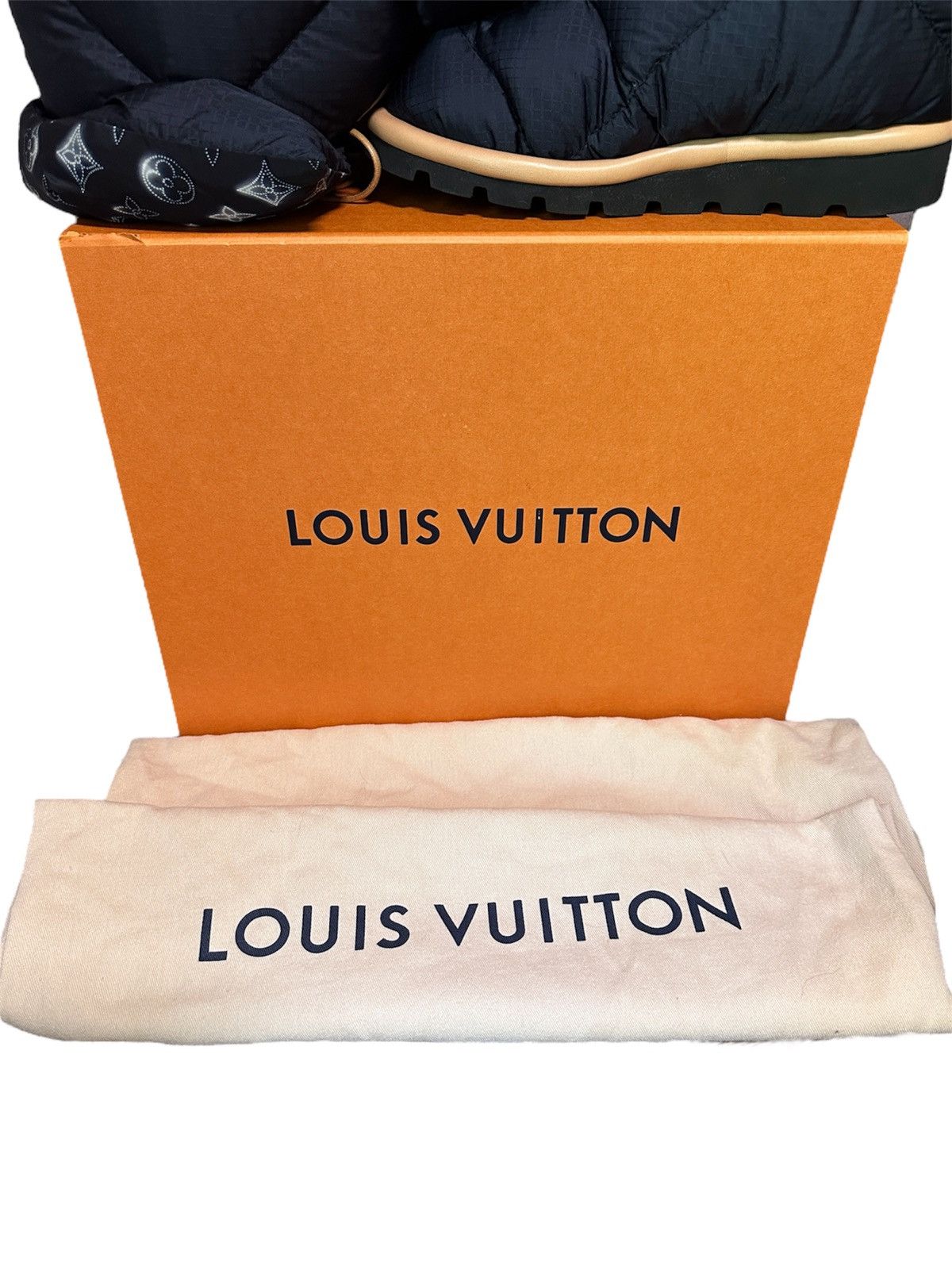 Louis Vuitton Louis Vuitton Pillow Comfort Ankle Boots Size US 6 / IT 36 - 10 Thumbnail