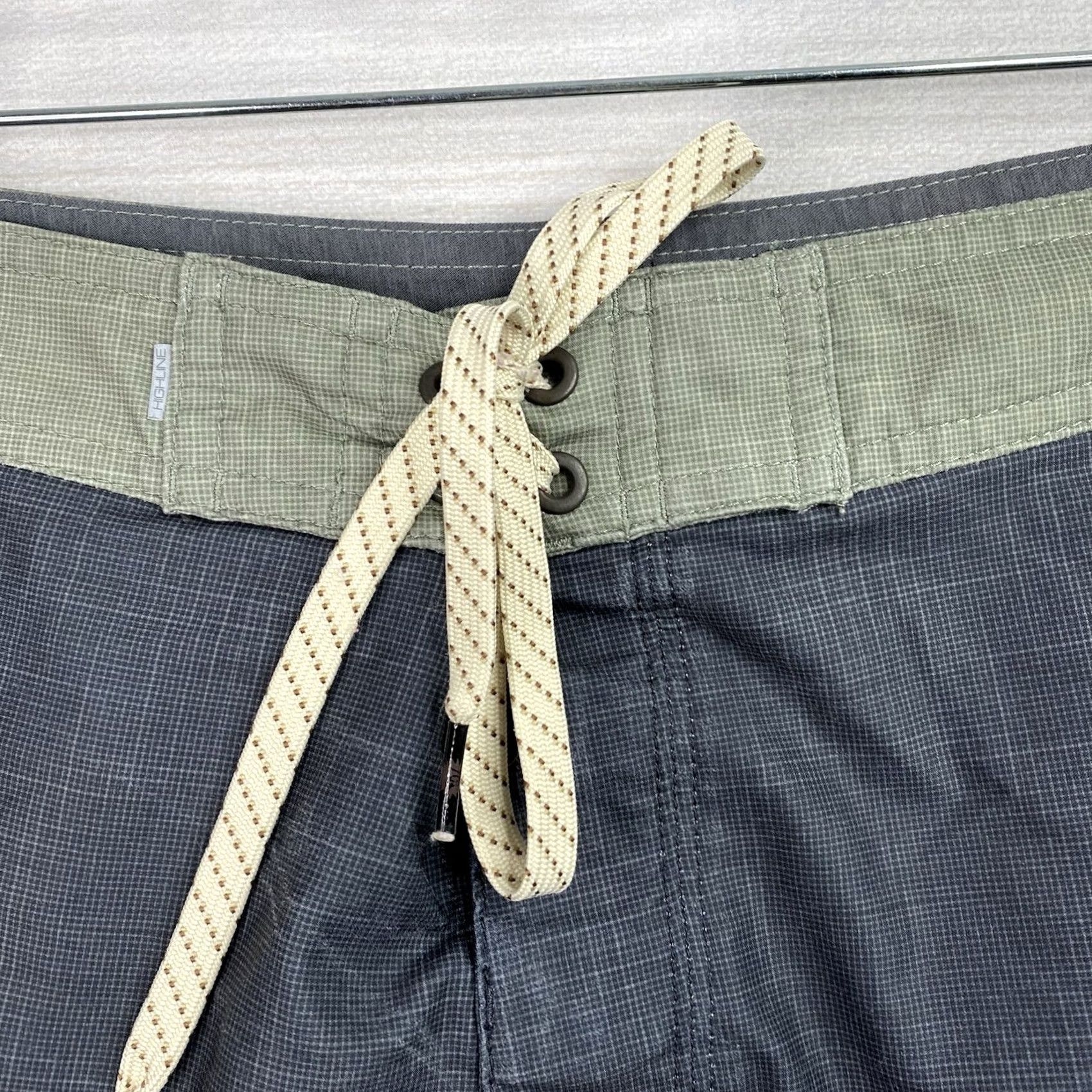 Rainbow Quiksilver Highline Surf Board Shorts Mens 36 Rainbow Gray Stretch Beach Pants Shorts Size US 36 / EU 52 - 3 Thumbnail
