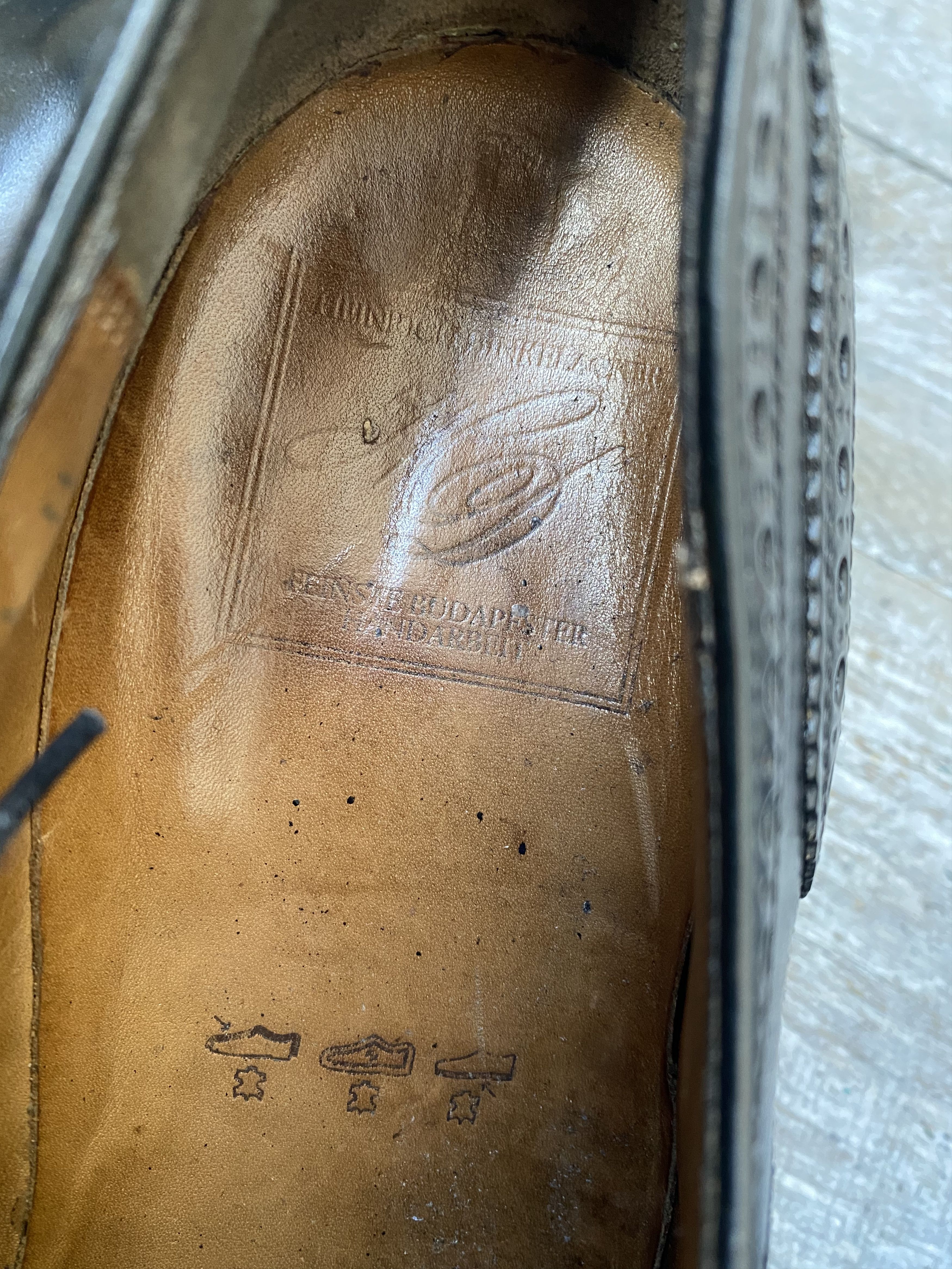 Heinrich Dinkelacker Heinrich Dinkelacker Shell cordovan oxford dress shoes sz11 Size US 12 / EU 45 - 15 Thumbnail