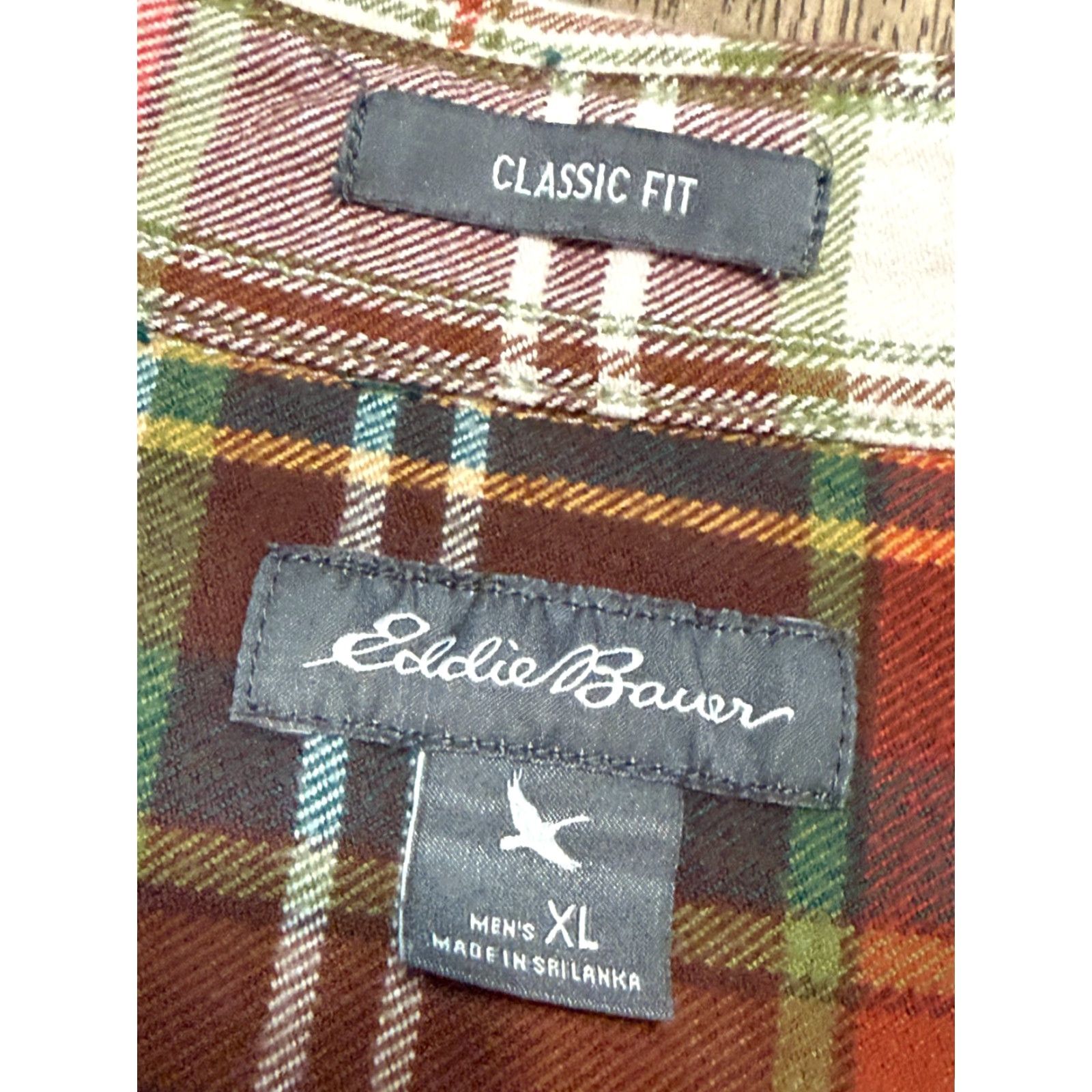Eddie Bauer Eddie Bauer Shirt Men XL Plaid Long Sleeve Button Up Green Red White Yellow Collared Pocketed Casual/Classic Mens Size US XL / EU 56 / 4 - 5 Thumbnail