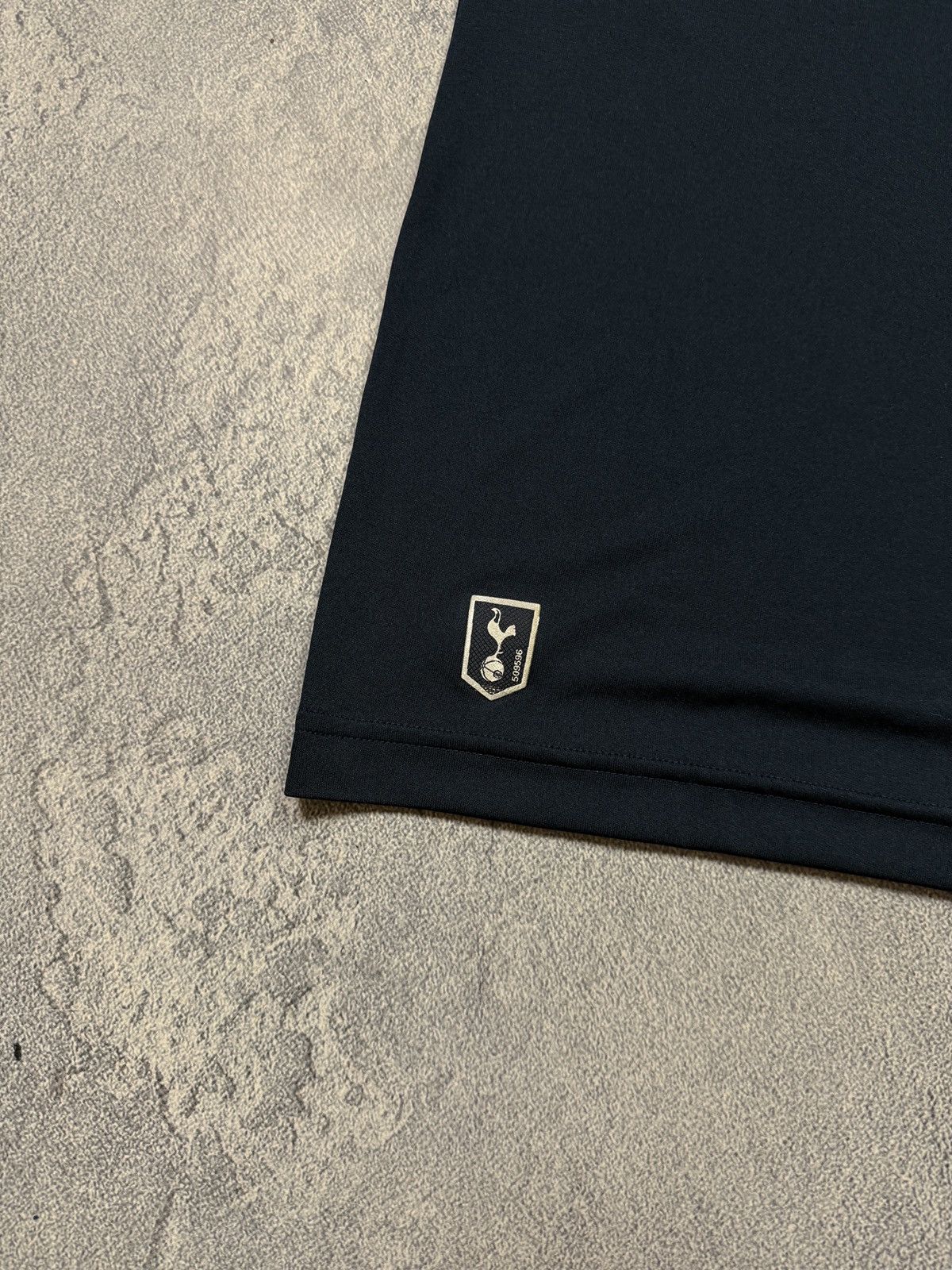 Nike Under Urmour Tottenham 10 KANE jersey t shirt tee Size US S / EU 44-46 / 1 - 6 Thumbnail