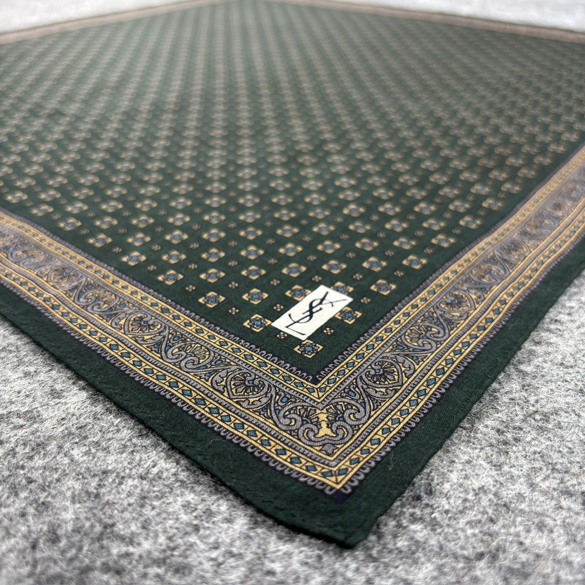 Vintage × Yves Saint Laurent Handkerchief # E041 # Bandana # Neckerchief Size ONE SIZE - 5 Thumbnail