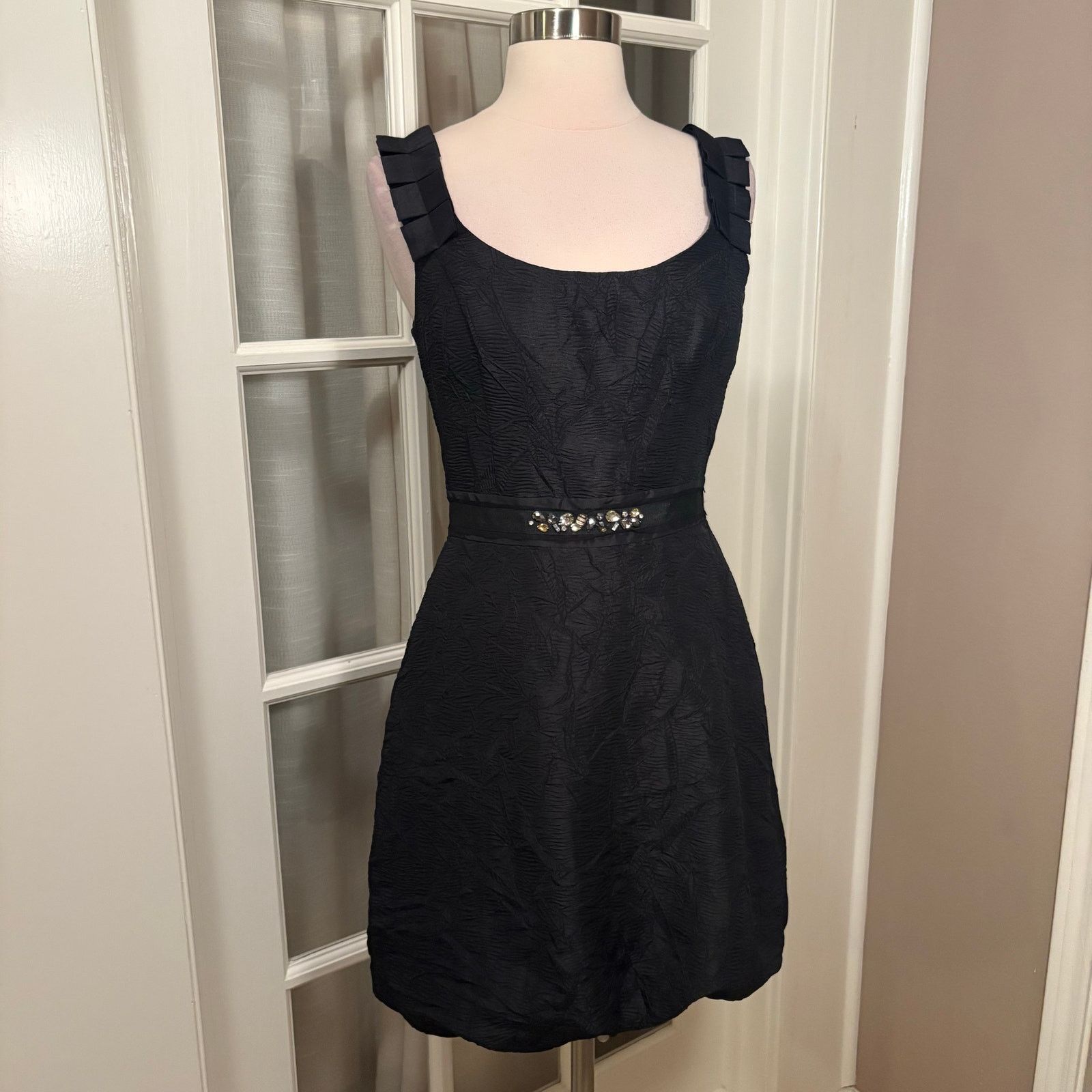 Max and Cleo Black Bubble Skirt Textured Cocktail Size 4 NWT