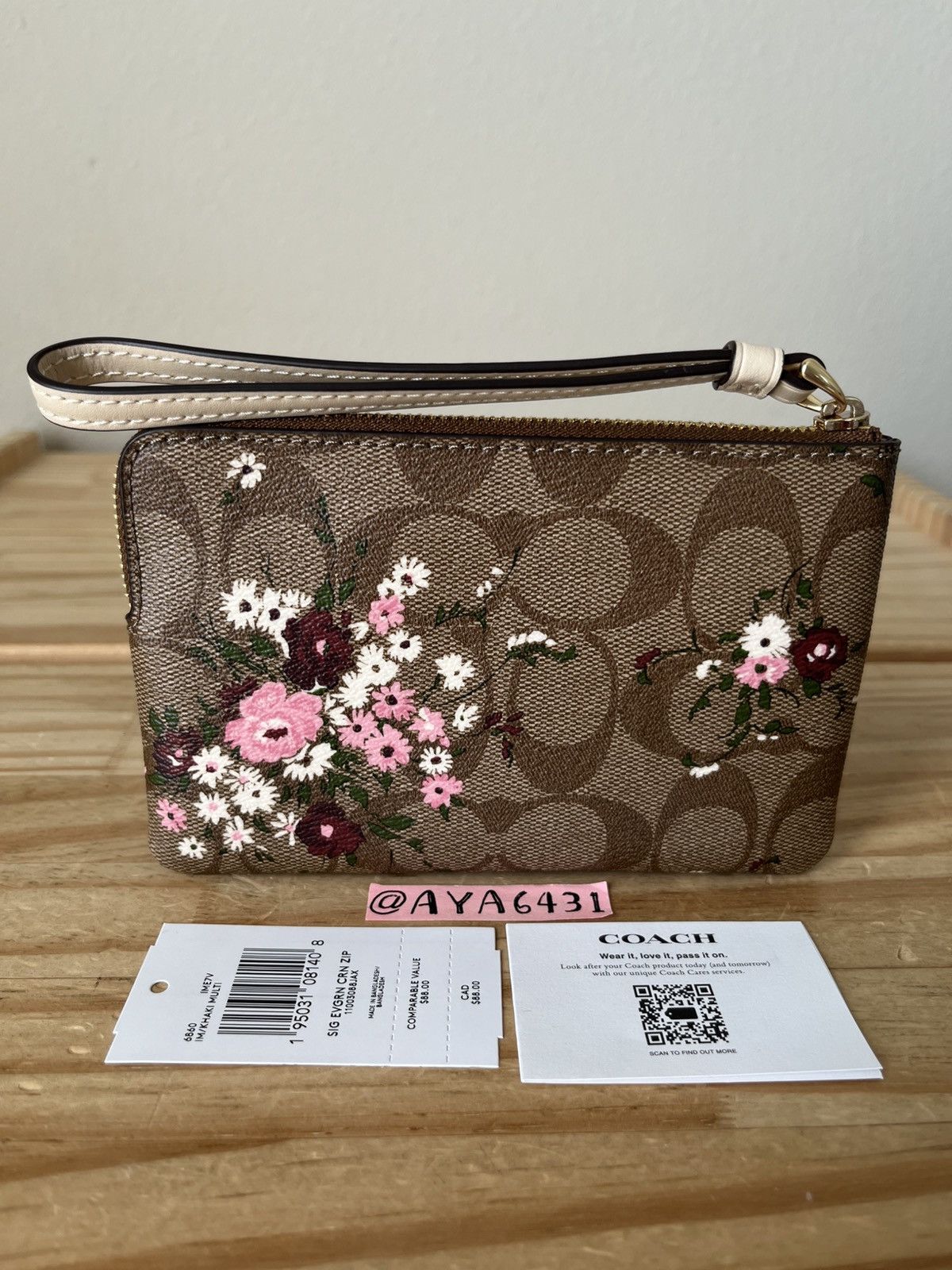 Coach Coach wristlet Size ONE SIZE - 2 Thumbnail