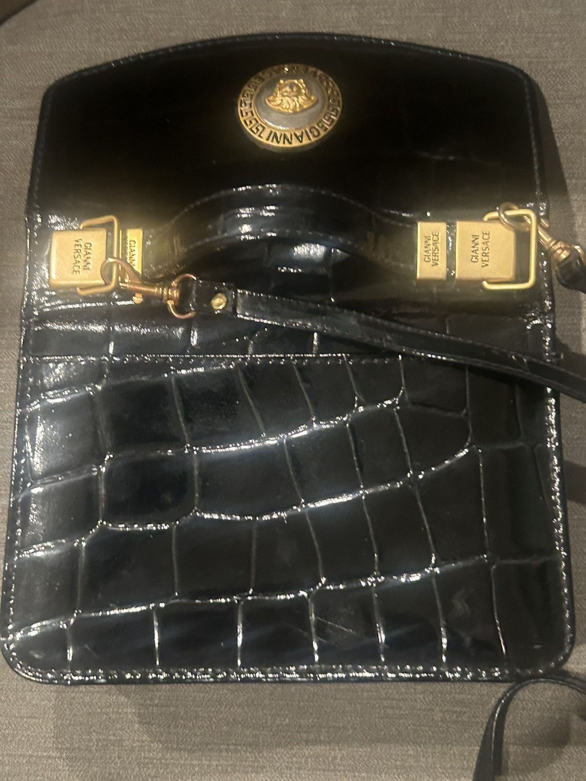 Versace Gianni Versace Medusa Patent Croc Embossed Clutch Size ONE SIZE - 22 Thumbnail