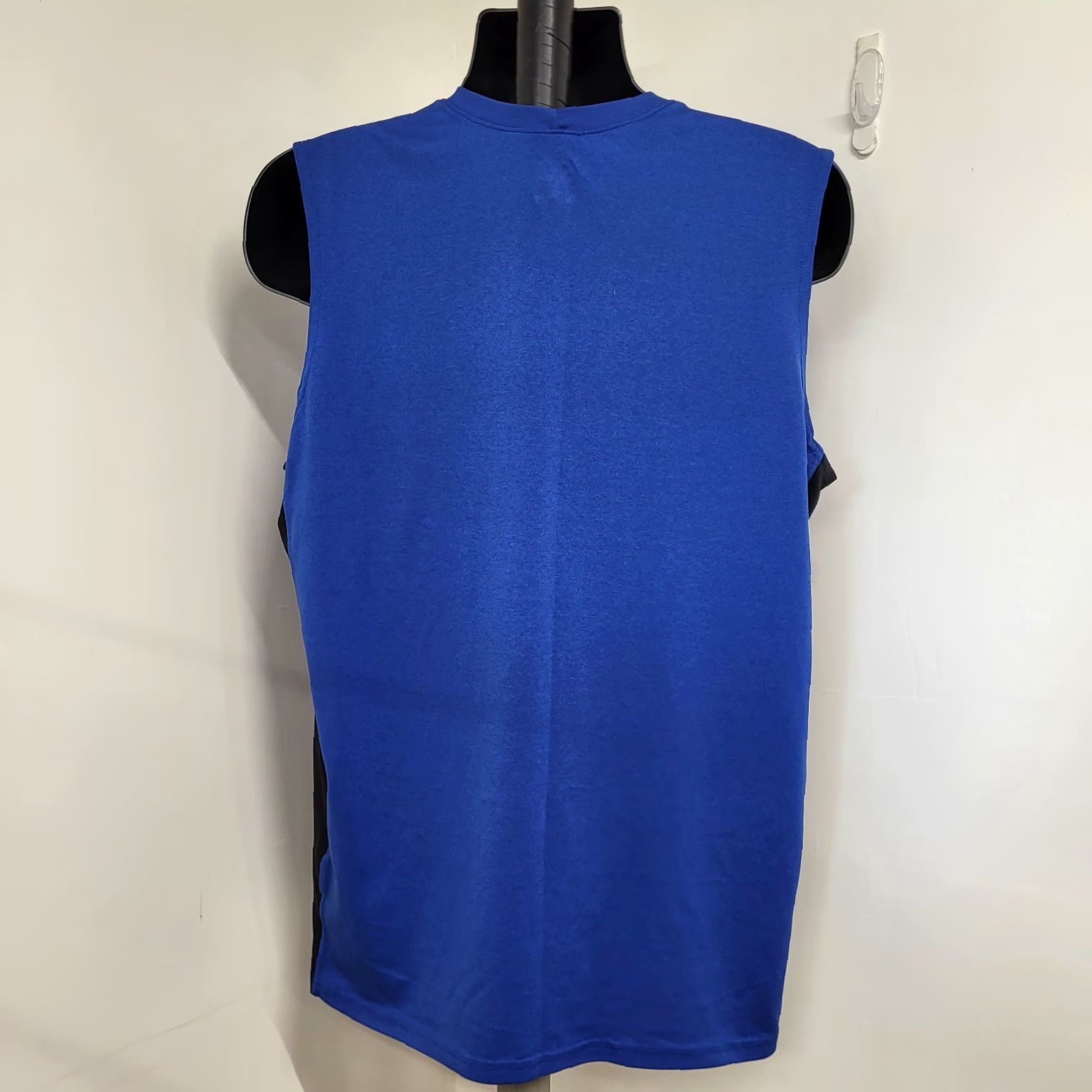 Nike Nike Shirt Mens Large Blue Sleeveless Dri-Fit Casual Outdoors Gym Workout Outdoor Cross Training Size US L / EU 52-54 / 3 - 3 Thumbnail