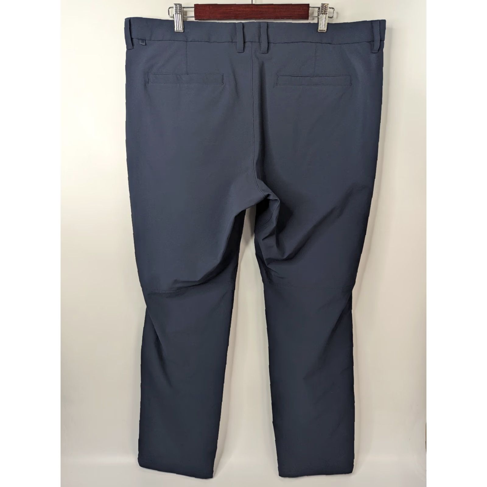 Vintage CRZ YOGA Mens Pants Chino Straight Leg Adult 41 Navy Blue Flat Front Golf Casual Athletic Pockets Size US 41 - 4 Thumbnail