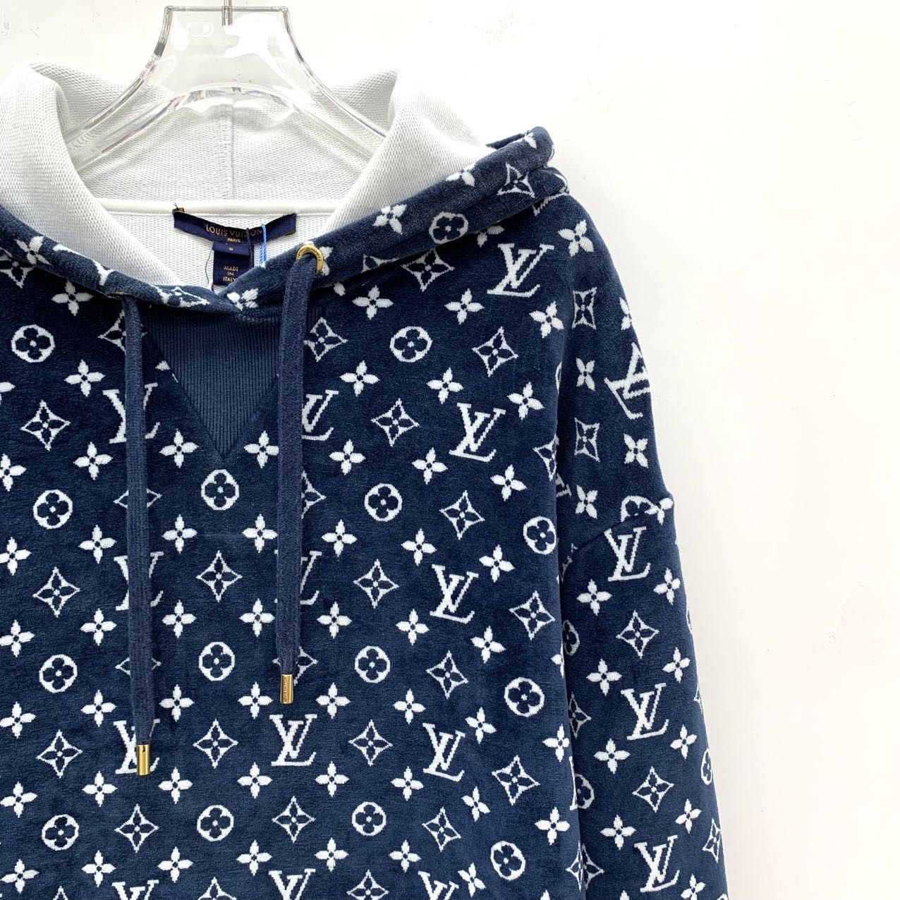Louis Vuitton Louis Vuitton Hooded Drawstring Sweatshirt K26WX Size S / US 4 / IT 40 - 3 Thumbnail