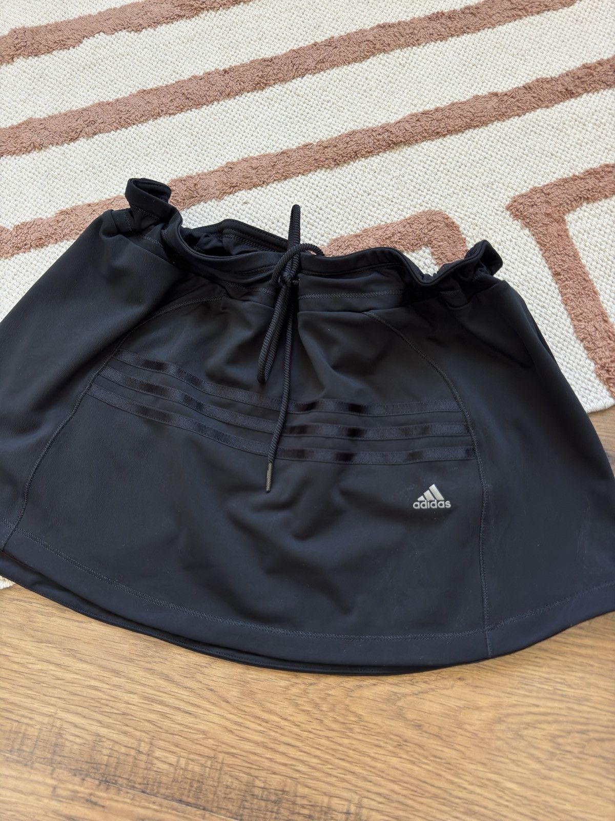 Adidas VINTAGE ADIDAS CLIMACOOL TENIS SKIRT Size 32" / US 10 / IT 46 - 3 Thumbnail