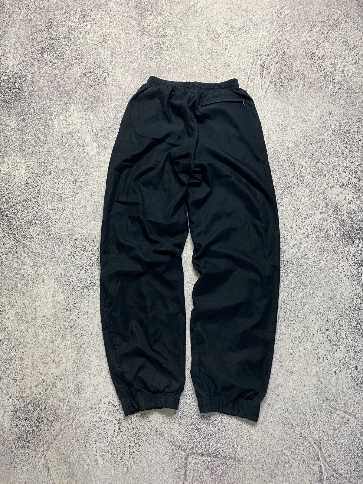 Nike Y2K Nike Vintage Nylon Track Pants Baggy Drill Mini Swoosh Size US 30 / EU 46 - 12 Thumbnail