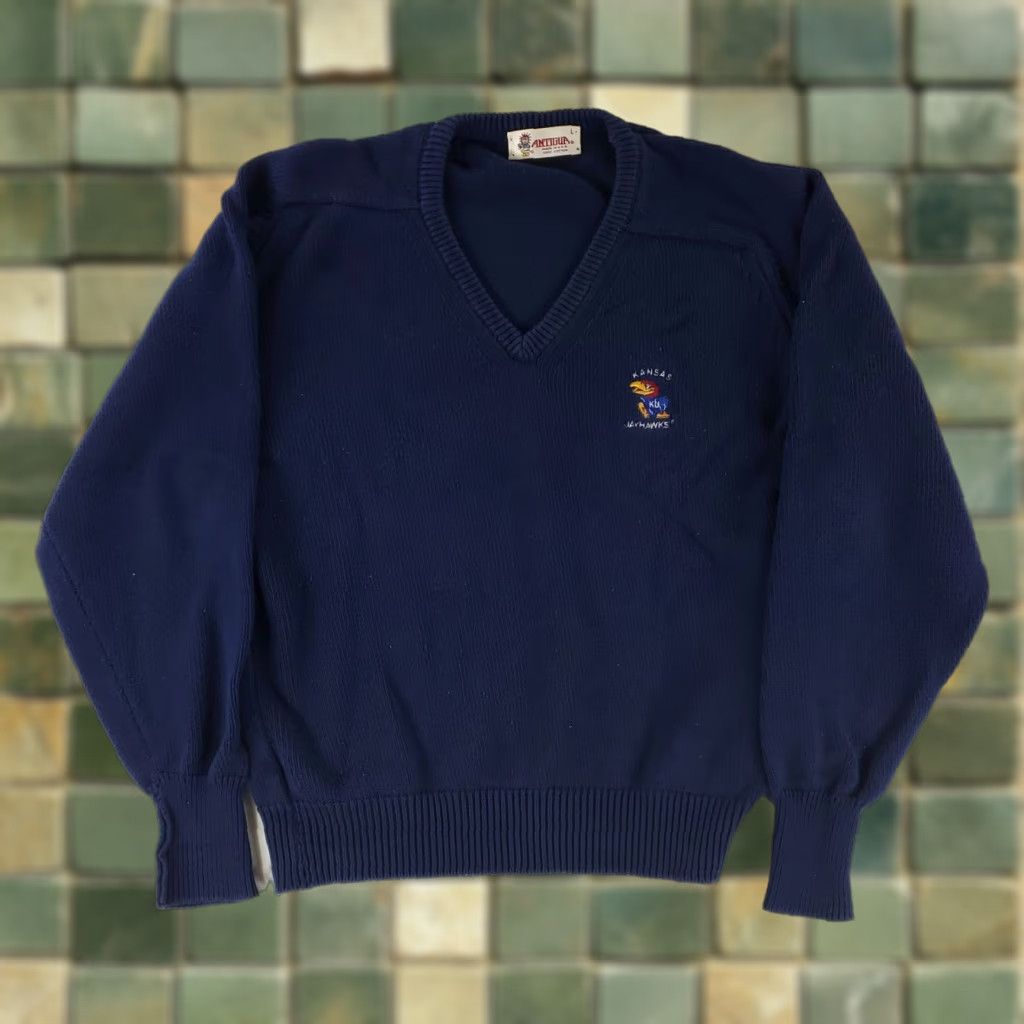 Vintage VINTAGE Antigua Sweater University Kansas Jayhawks VTG 90s V Neck Blue Mens L Pullover Shirt Size US L / EU 52-54 / 3 - 1 Thumbnail
