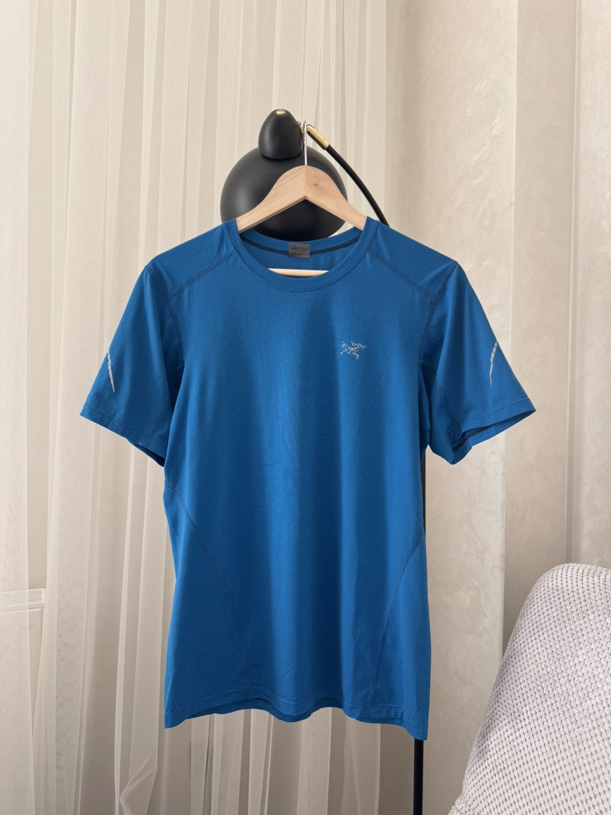 Arc'teryx Arcteryx Reflective Logo Blue T Shirt Size US S / EU 44-46 / 1 - 2 Thumbnail