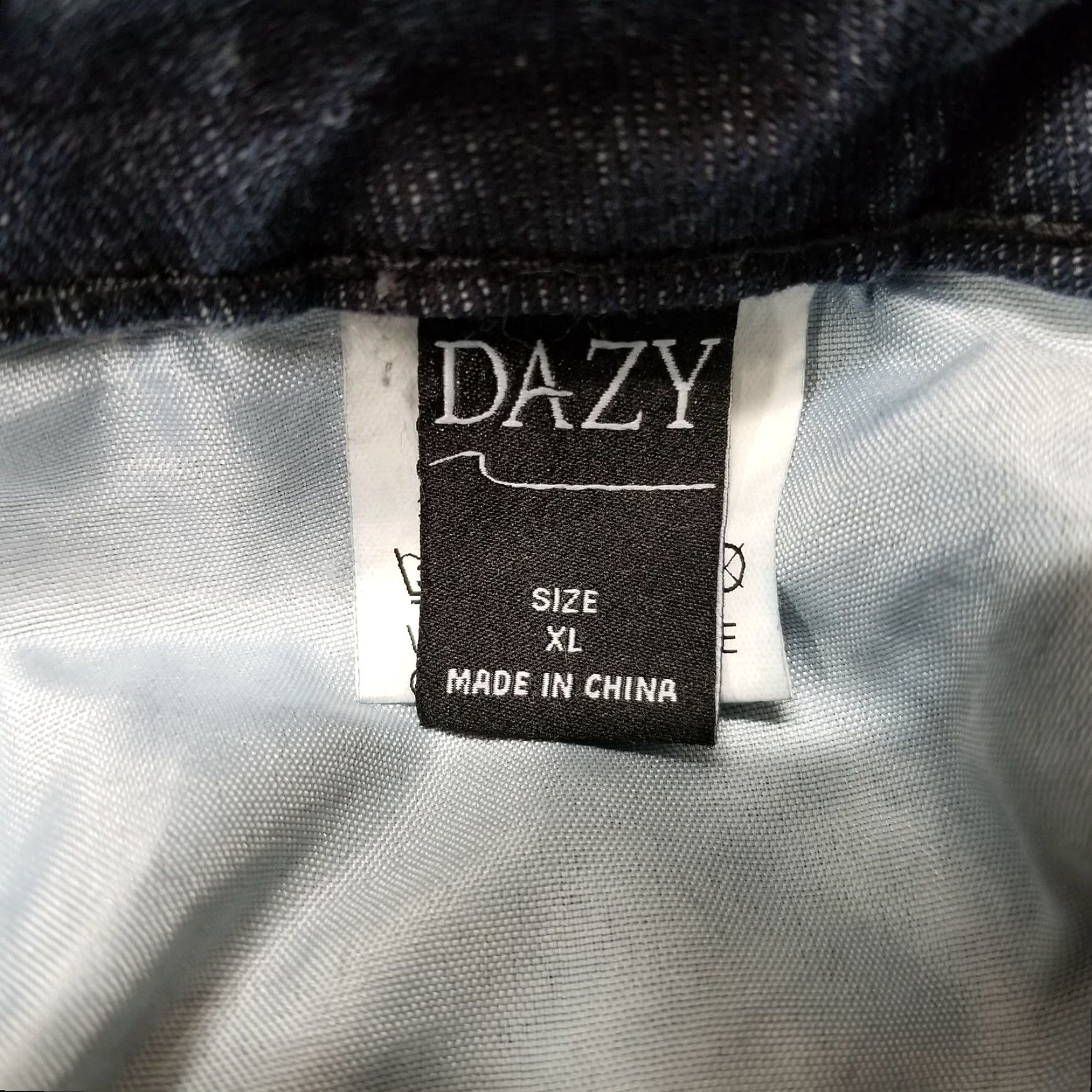Vintage Dazy Jeans Womens XL Blue Denim Stretch High Rise Petite Seam Fade Wash Casual Size 40" / US 18 - 6 Thumbnail