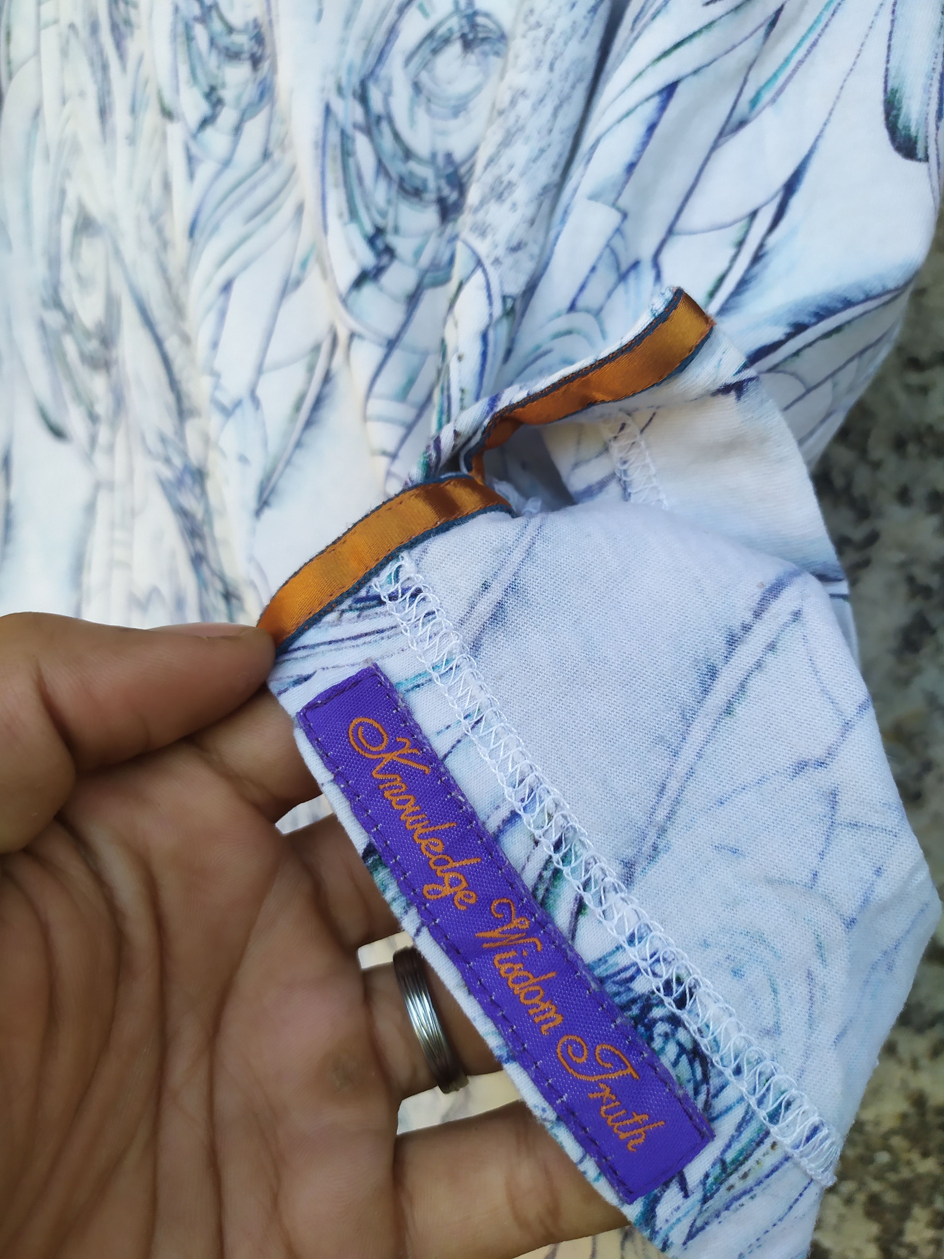 Robert Graham Robert Graham Skull Size US M / EU 48-50 / 2 - 8 Thumbnail