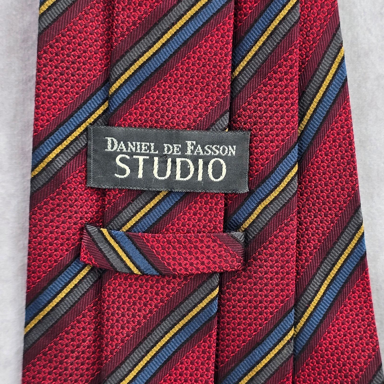 Other Daniel De Fasson Studio Red Stripe Plaid 100% Silk Neck Tie Size 30 - 4 Thumbnail