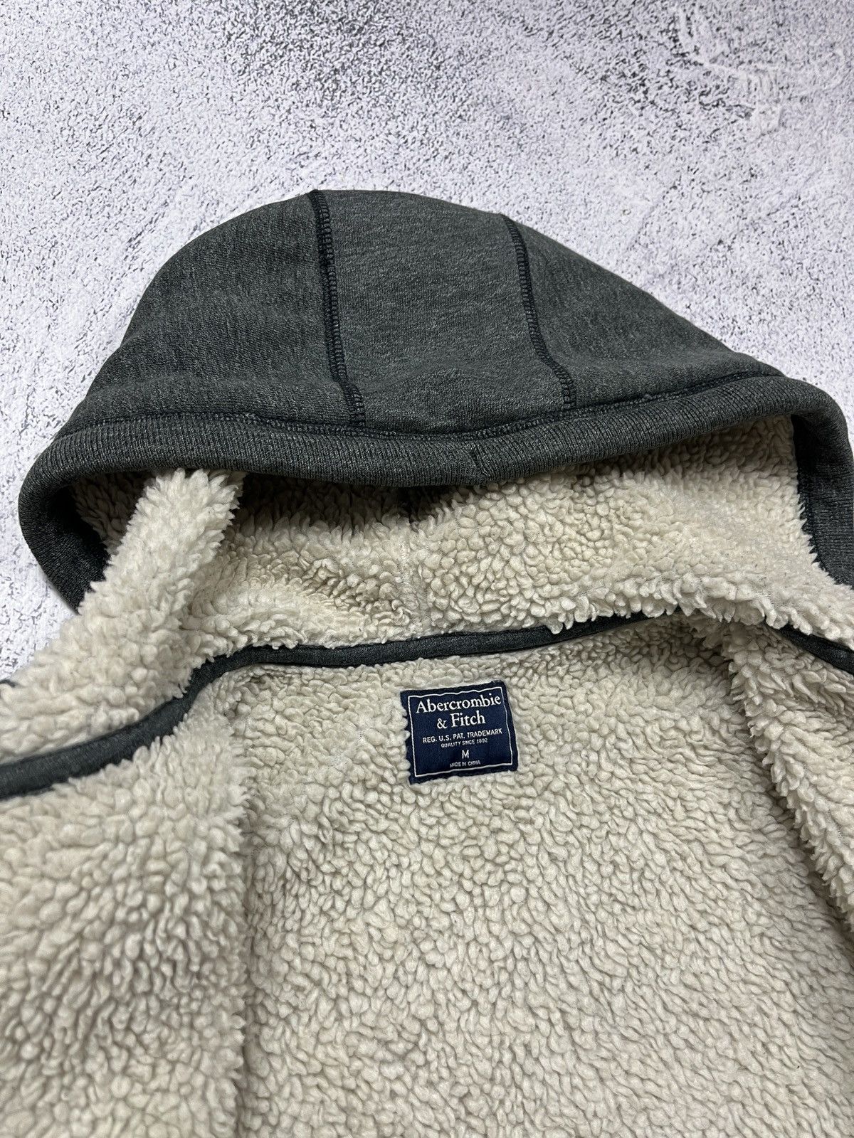 Abercrombie & Fitch Y2K Abercrombie Zip Hoodie Faux Fur LGB Style Avant Garde Size US L / EU 52-54 / 3 - 10 Thumbnail