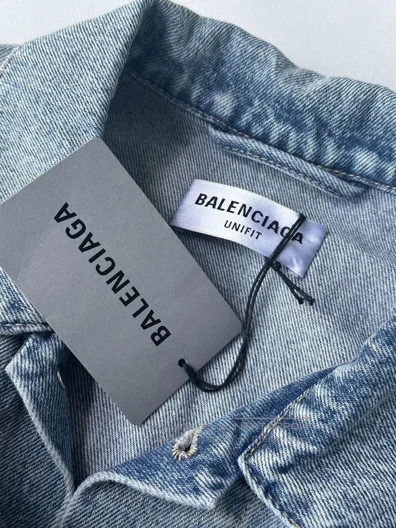 Balenciaga Balenciaga Embroidered Logo Denim Jacket. Size US XS / EU 42 / 0 - 3 Thumbnail