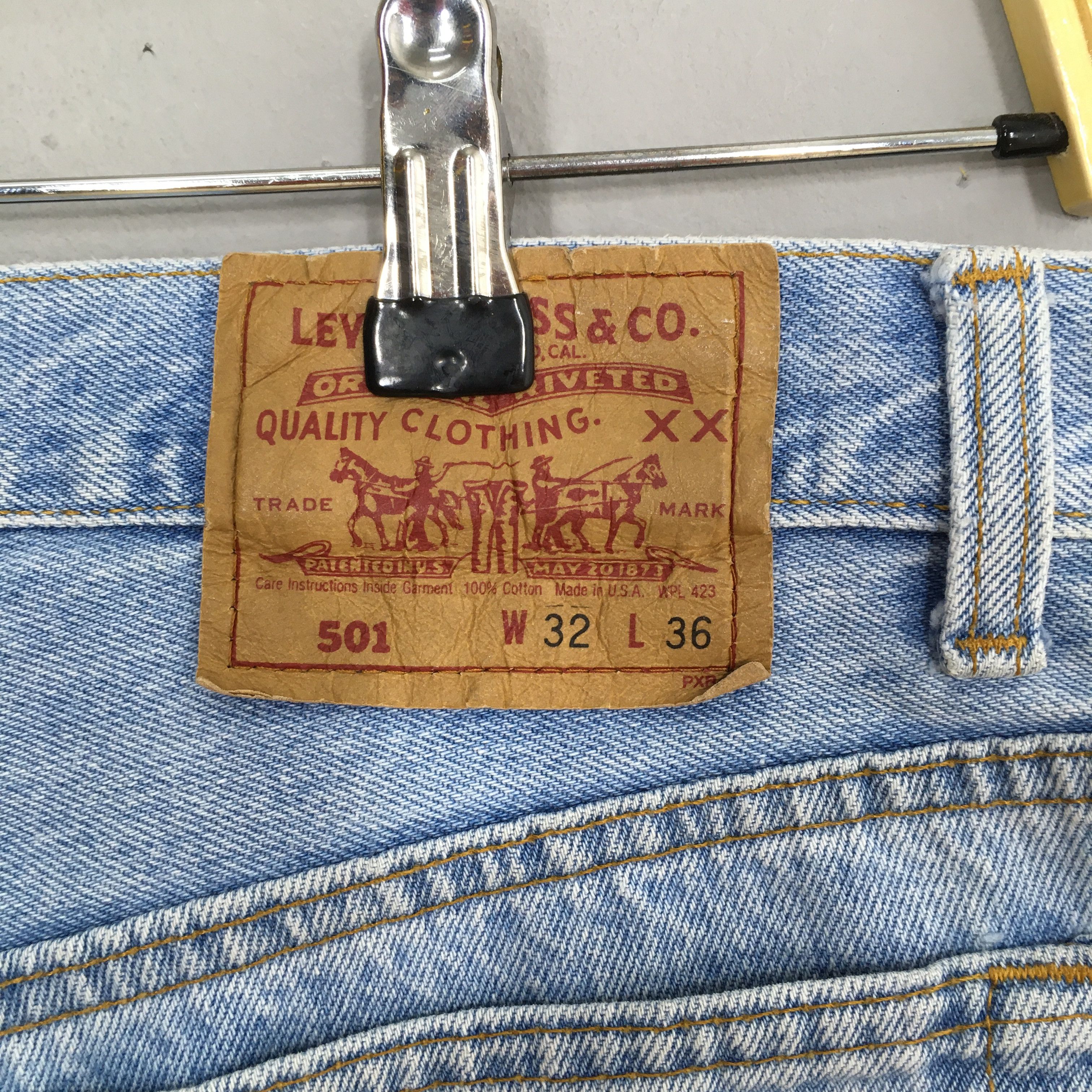 Levi's Size 30x33 Vintage Levi's 90s 501 Light Blue Jeans Size US 30 / EU 46 - 17 Thumbnail