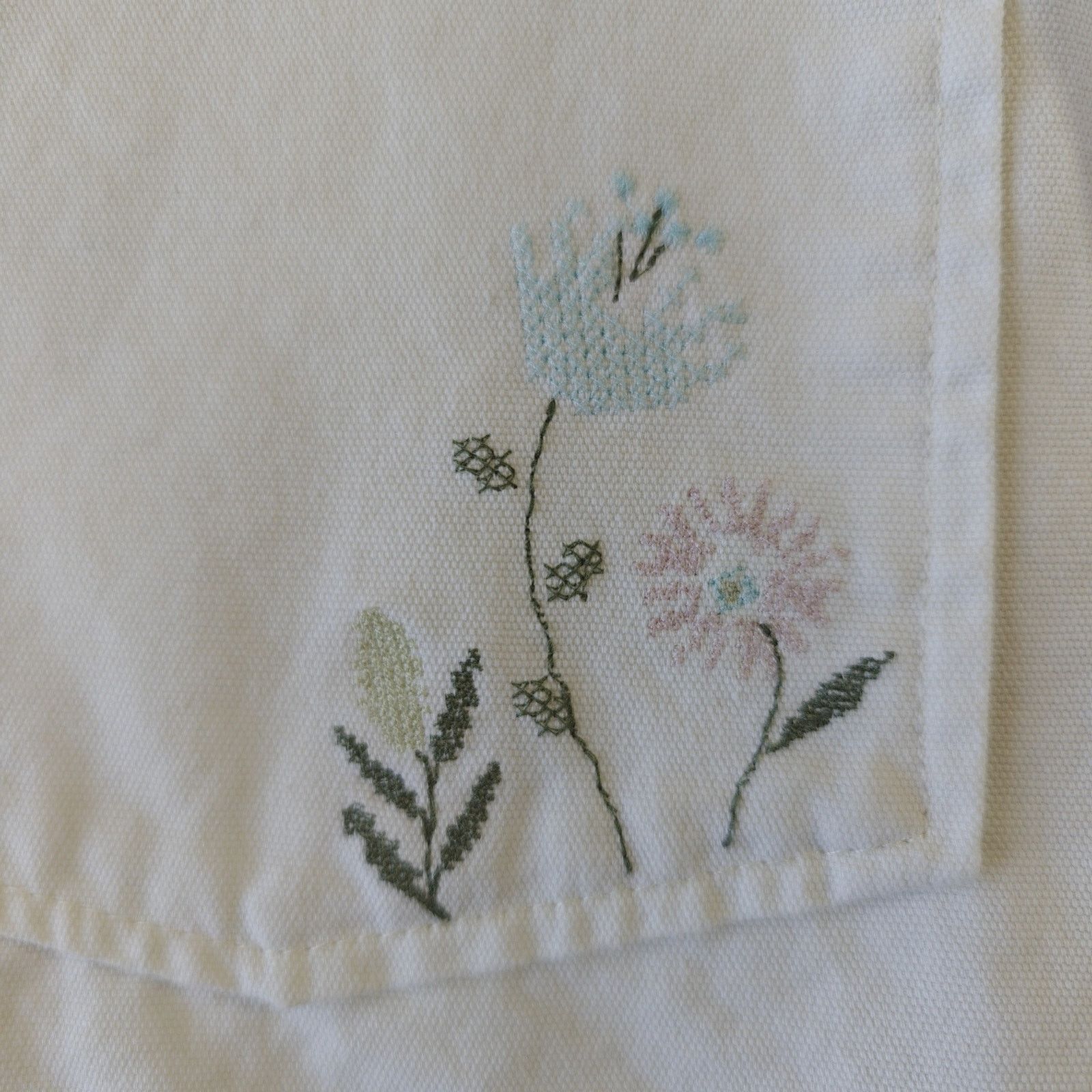 Vans VANS Book It Micro Embroidered Ditsy Floral Jacket sz XS Size XS / US 0-2 / IT 36-38 - 8 Thumbnail