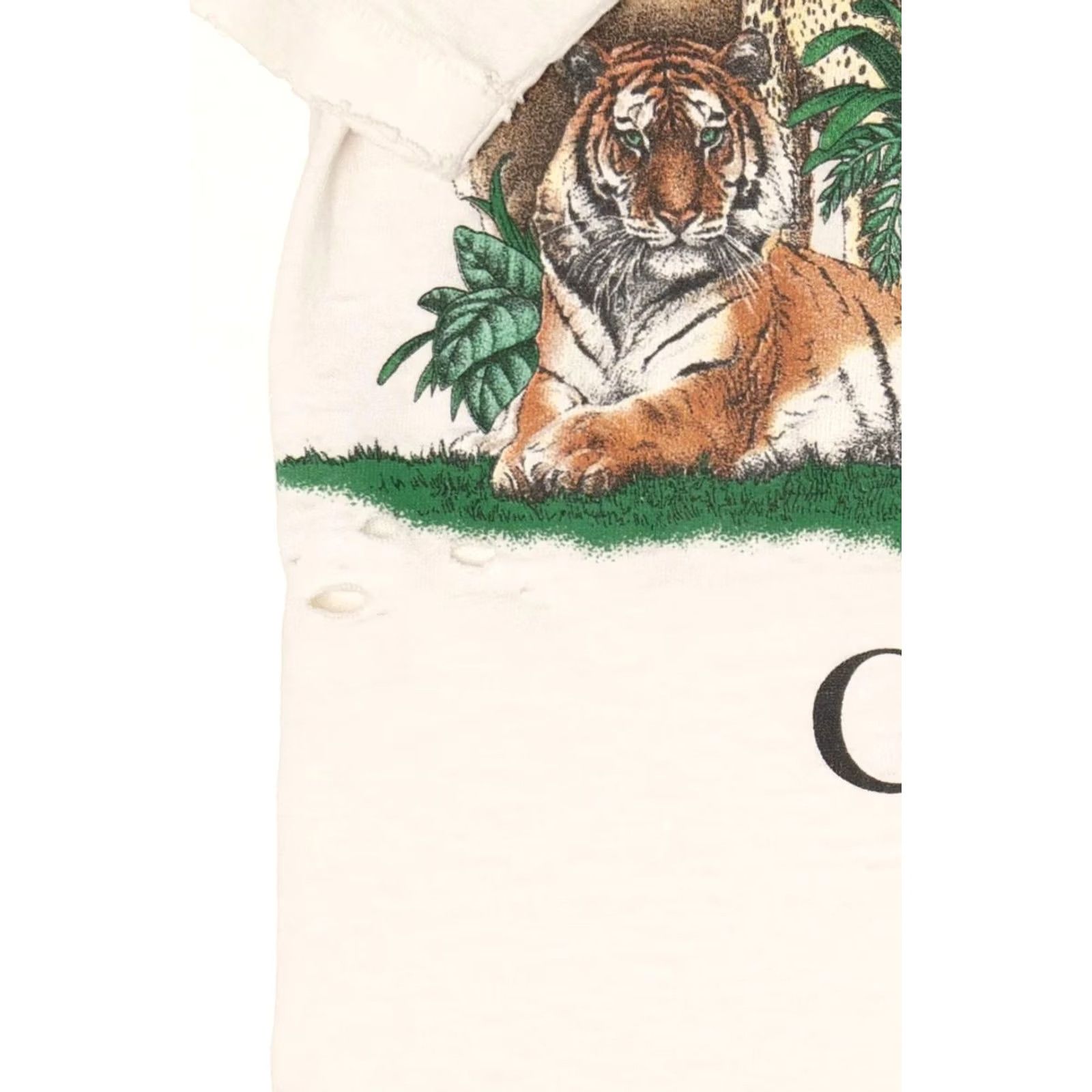 Vintage VINTAGE Skimmers T-Shirt White Short Sleeve Large Unisex Adults 1990s Thrashed Cat Country Memphis Zoo Big Cats Wrap Around Men Womens Boys Girls Size US L / EU 52-54 / 3 - 6 Thumbnail