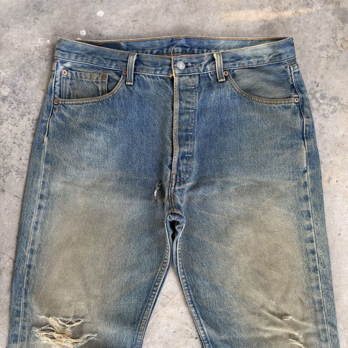 Levi's Vintage Clothing Vintage 95' Levi's 501 USA Button fly Rusty Faded Denim Jean Size US 36 / EU 52 - 3 Thumbnail