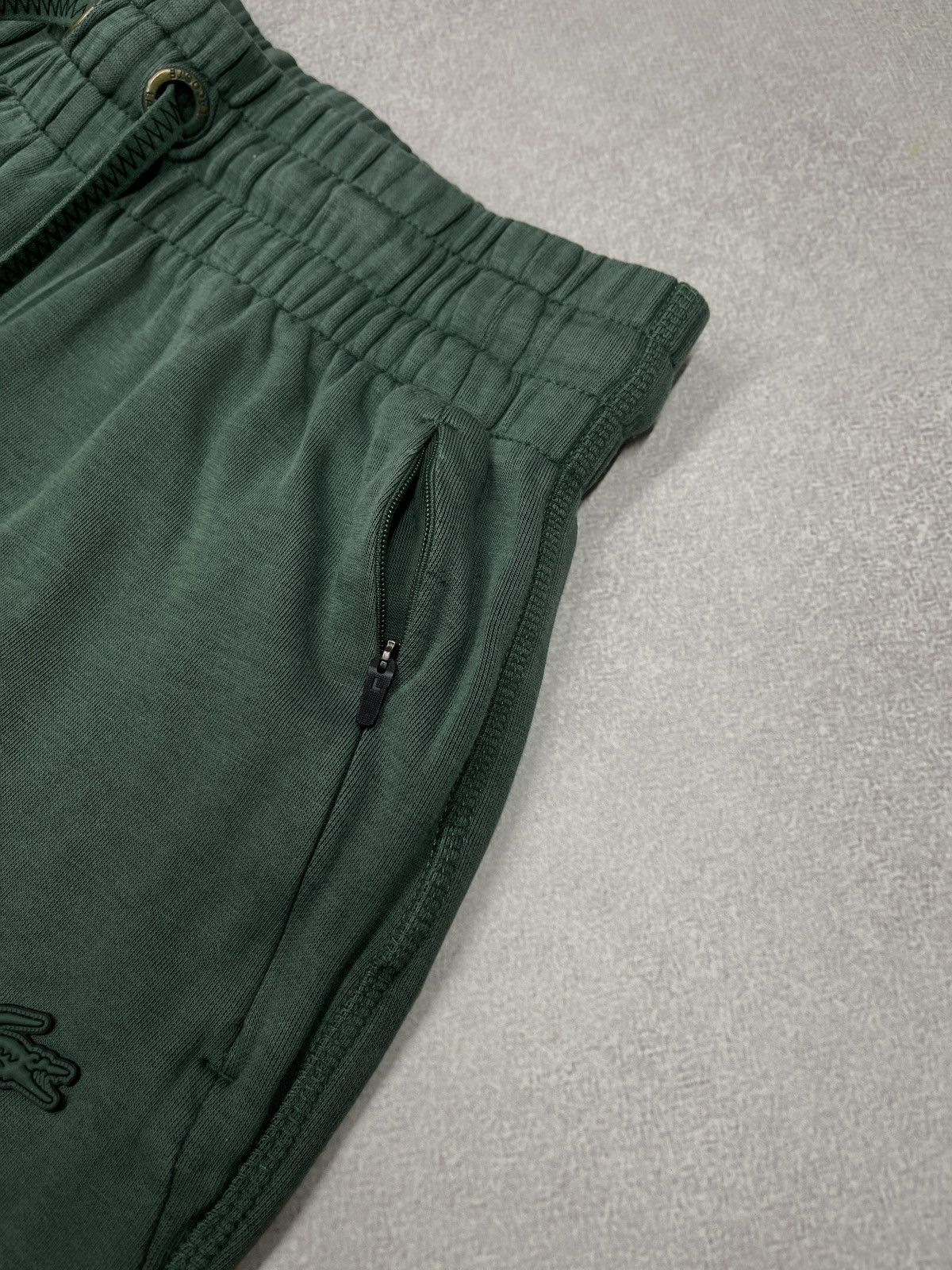 Lacoste Womens Lacoste Sweatpants Green Double Logo Size 26" / US 2 / IT 38 - 5 Thumbnail