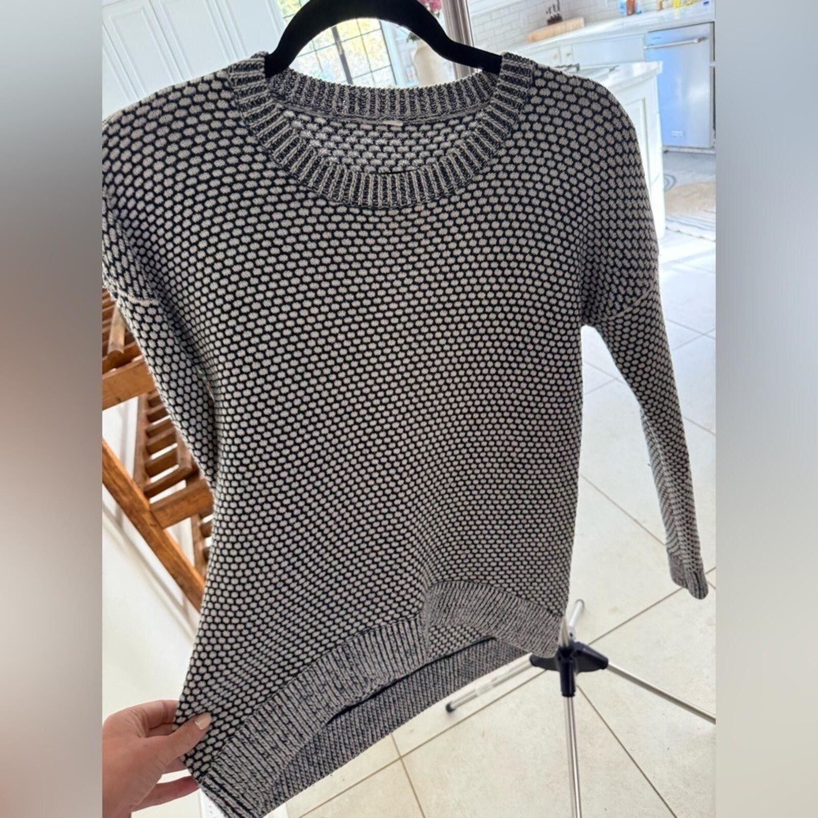 Lululemon Lululemon Yogi Crew Heathered Sweater Thumbholes Sz 10 Knit Size L / US 10 / IT 46 - 3 Thumbnail