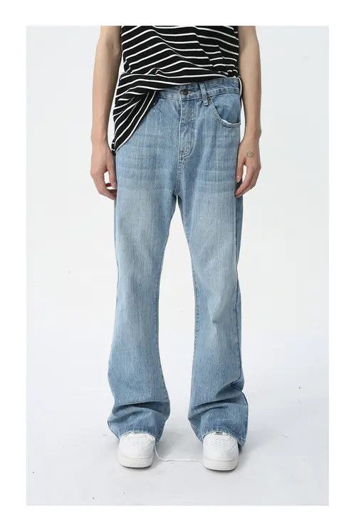 Other Light blue washed flared jeans trend Size US 32 / EU 48 - 5 Thumbnail