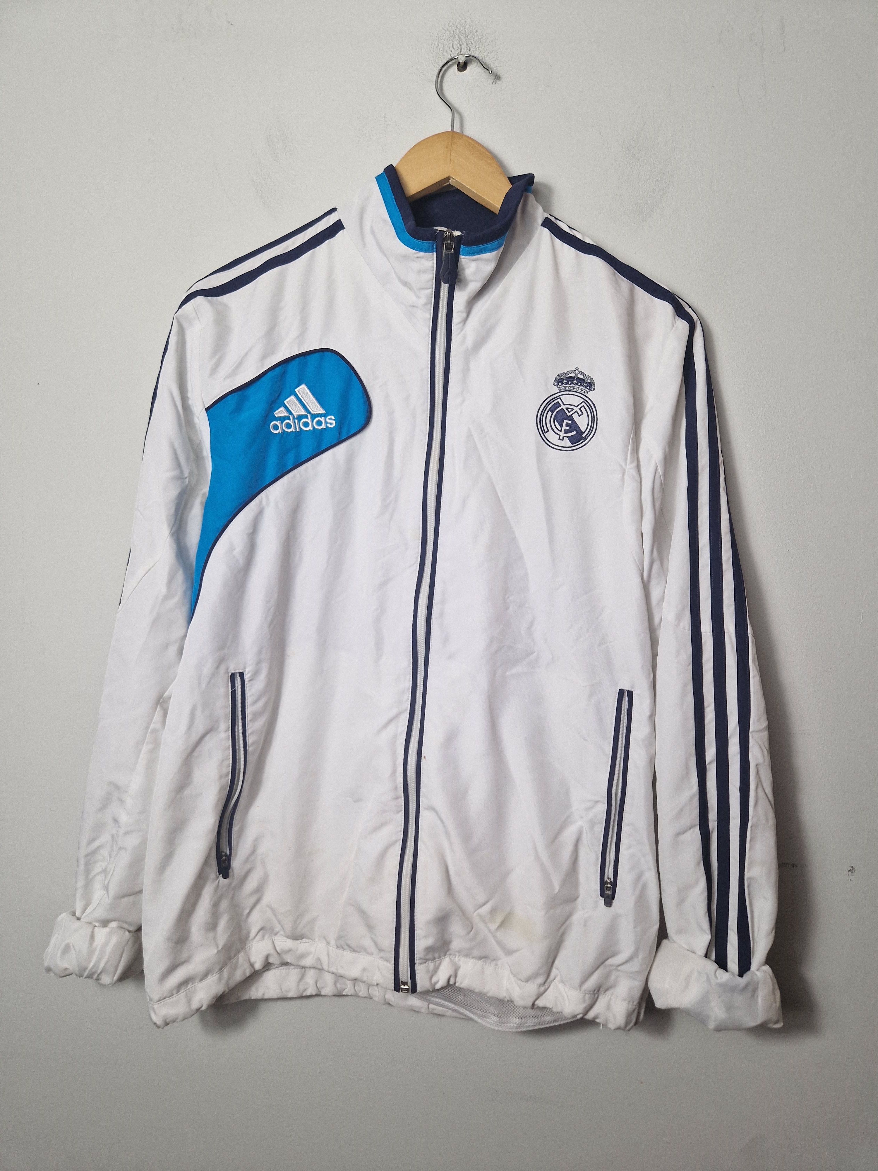 Adidas Adidas 2012 Real Madrid windbreaker soccer jersey y2k Size L / US 10 / IT 46 - 1 Thumbnail