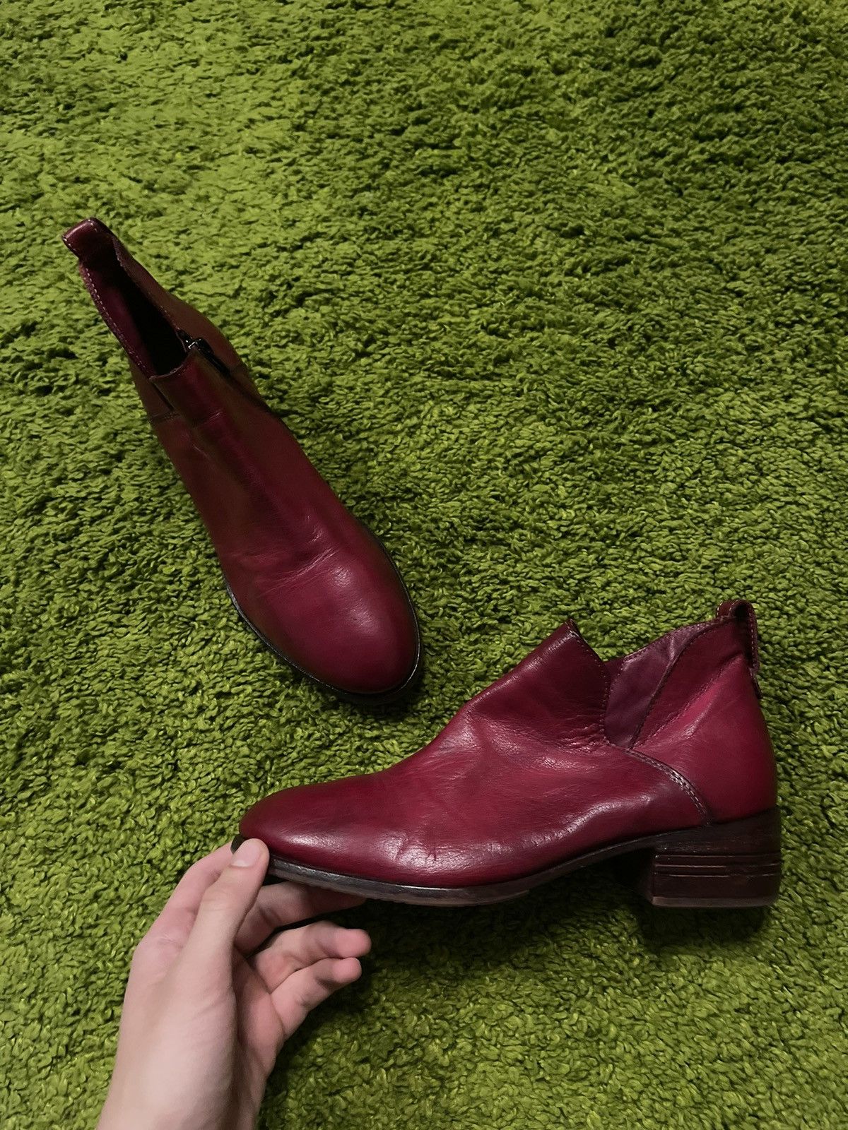 Designer × MoMA 🩸 MoMa avant Garde bloody red boots Size US 8 / IT 38 - 8 Thumbnail
