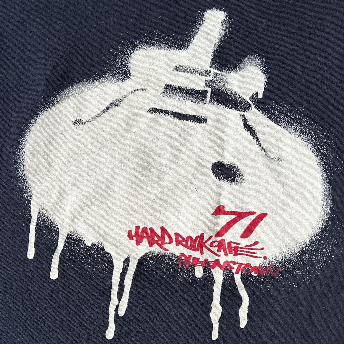 Hard Rock Cafe Rare Vintage Hard Rock Cafe "Stencil Guitar" Tee Y2K Archive Size US M / EU 48-50 / 2 - 3 Thumbnail
