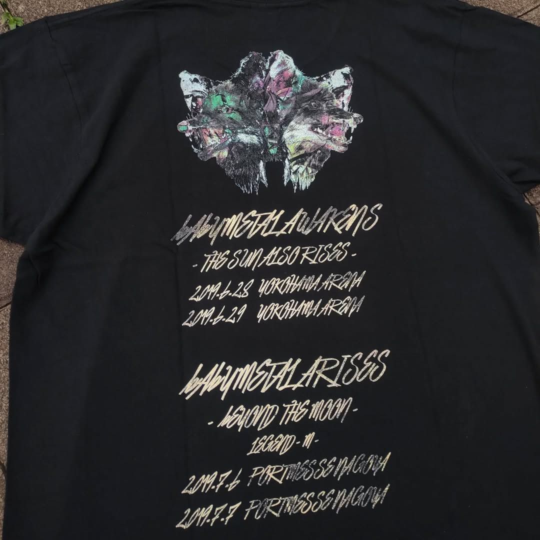 Band Tees BABYMETAL LEGEND M MOA METAL 2019 Tee Size US XL / EU 56 / 4 - 6 Thumbnail