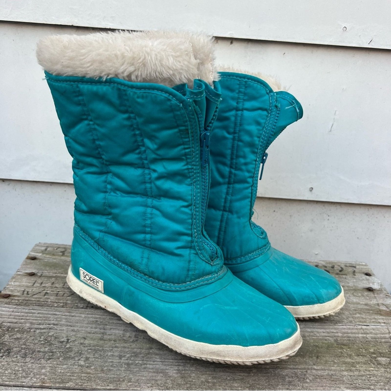 image of 90's Sorel Teal Zip Front Insulated Winter Duck Snow Boots in Green, Women's (Size 8)