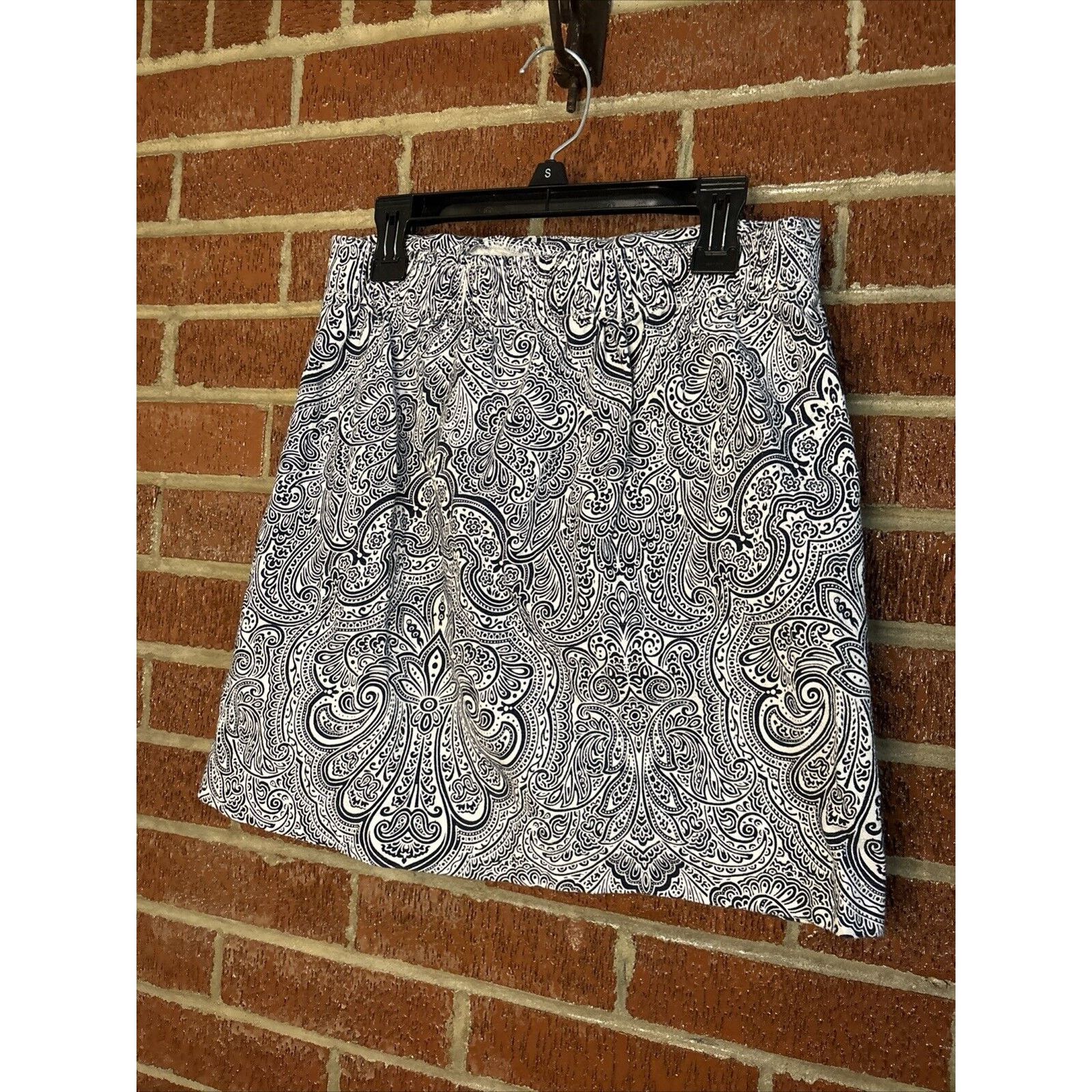 Tommy Hilfiger Tommy Hilfiger Women’s Skirt Paisley Blue White 0 Size 25" / US 0 / IT 36 - 3 Thumbnail