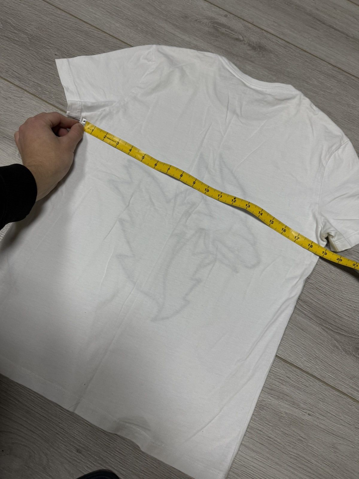 Burberry Burberry London England monster vintage tee shirt fox Size US S / EU 44-46 / 1 - 9 Thumbnail