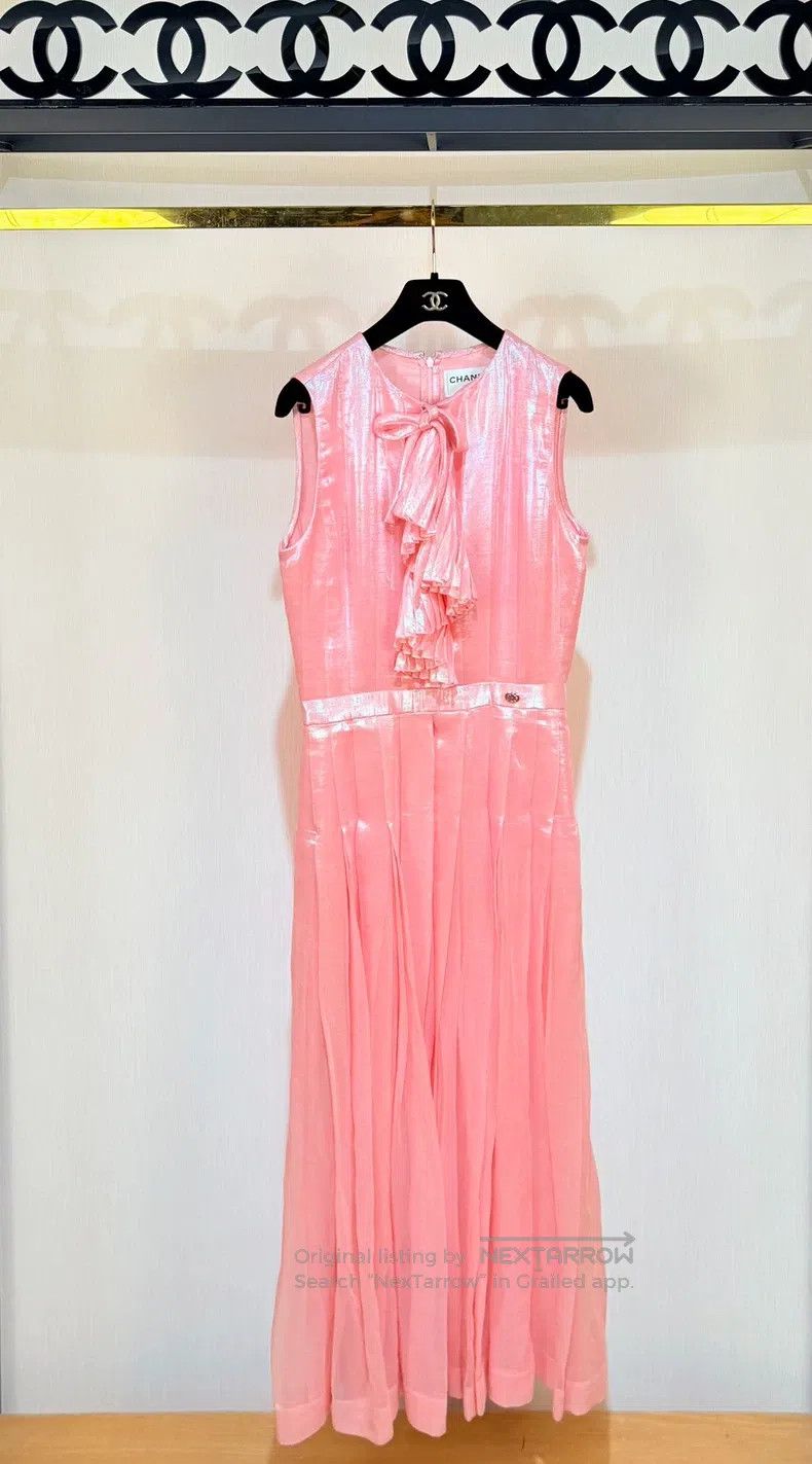 Chanel Chanel Airport Series Barbie Pink Dress Size XS / US 0-2 / IT 36-38 - 1 Thumbnail