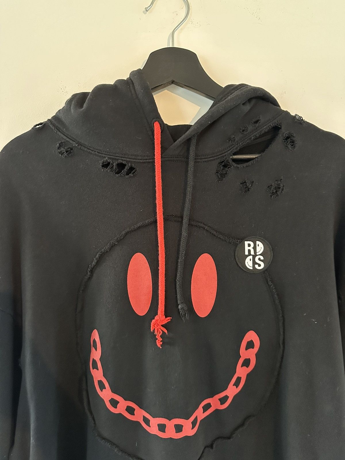 Raf Simons Raf Simons x Smiley Distressed Hoodie Size US L / EU 52-54 / 3 - 2 Thumbnail