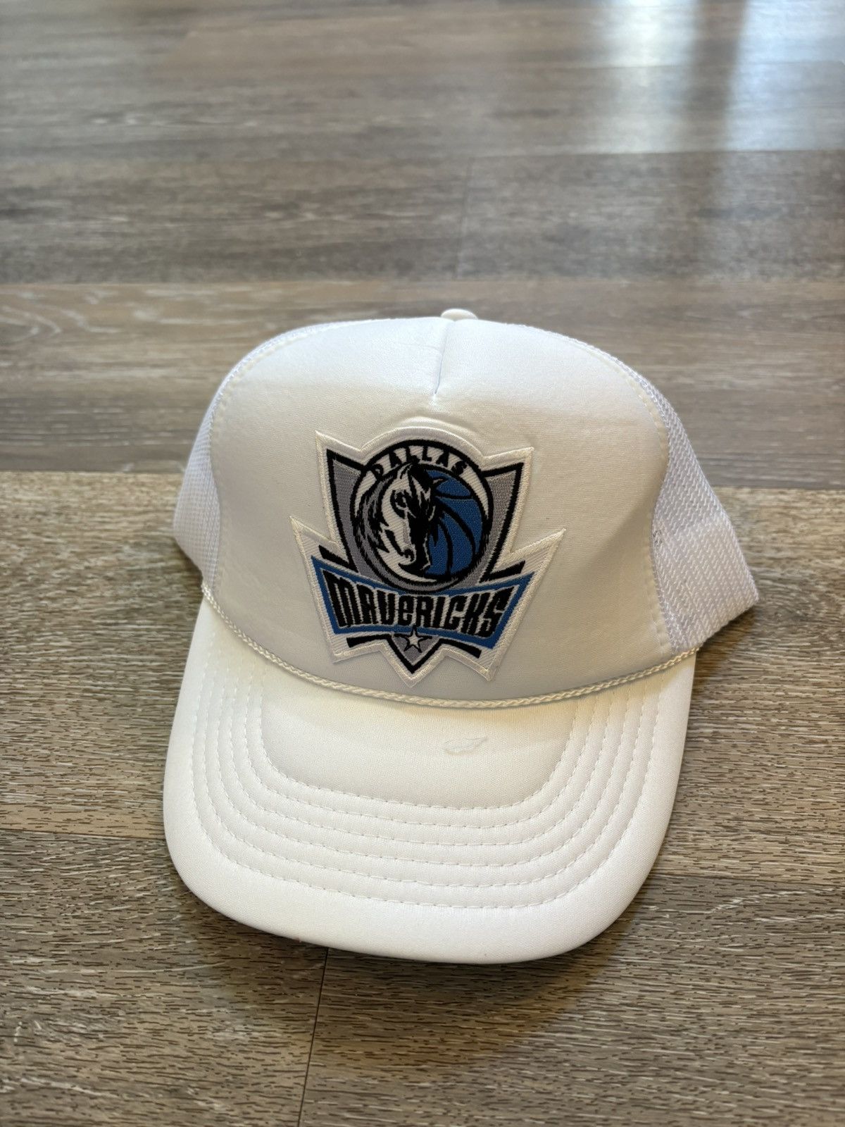 NBA Dallas Mavericks Trucker Hat Size ONE SIZE - 1 Thumbnail